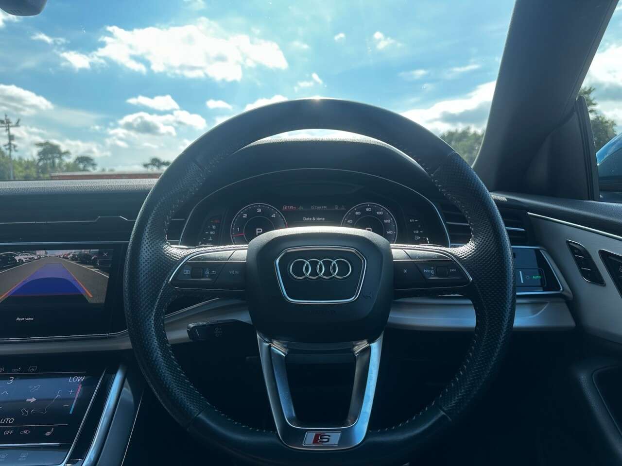 2020 AUDI Q8 2020 AUDI Q8