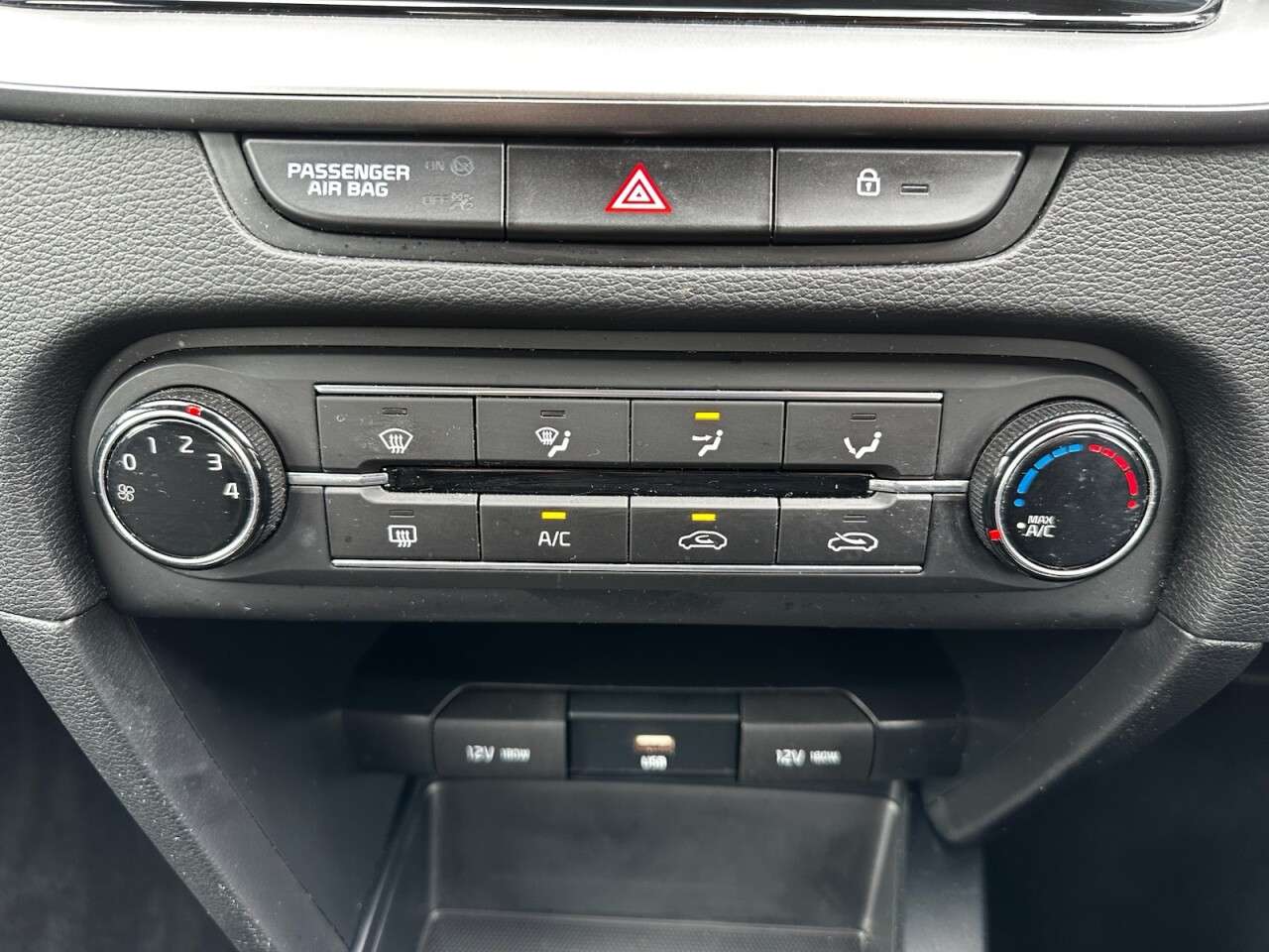 2020 KIA XCEED 2020 KIA XCEED