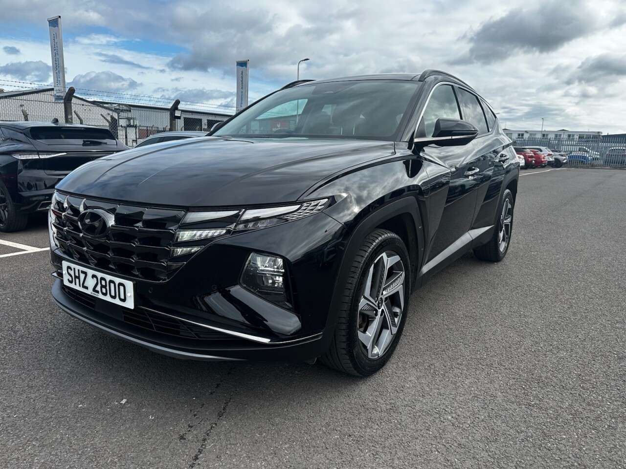 A 2022 HYUNDAI TUCSON 1.6 h T-GDi Ultimate SUV 5dr Petrol Hybrid Auto Euro 6 (s/s) (230 ps) LEATH A 2022 HYUNDAI TUCSON 1.6 h T-GDi Ultimate SUV 5dr Petrol Hybrid Auto Euro 6 (s/s) (230 ps) LEATH