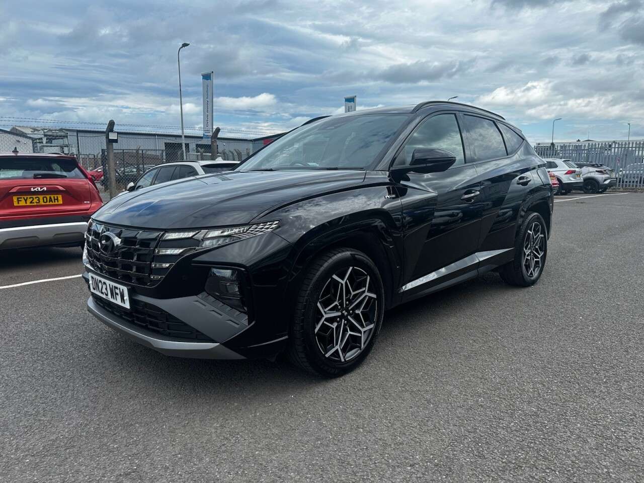 A 2023 HYUNDAI TUCSON 1.6 h T-GDi N Line SUV 5dr Petrol Hybrid Auto Euro 6 (s/s) (230 ps) GOOD SE A 2023 HYUNDAI TUCSON 1.6 h T-GDi N Line SUV 5dr Petrol Hybrid Auto Euro 6 (s/s) (230 ps) GOOD SE