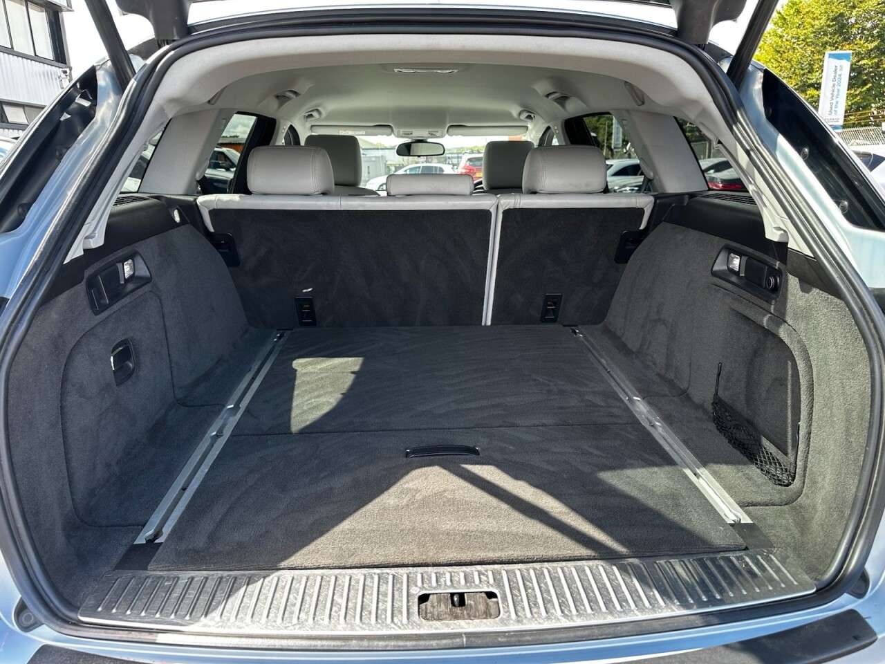 2014 JAGUAR XF 2014 JAGUAR XF