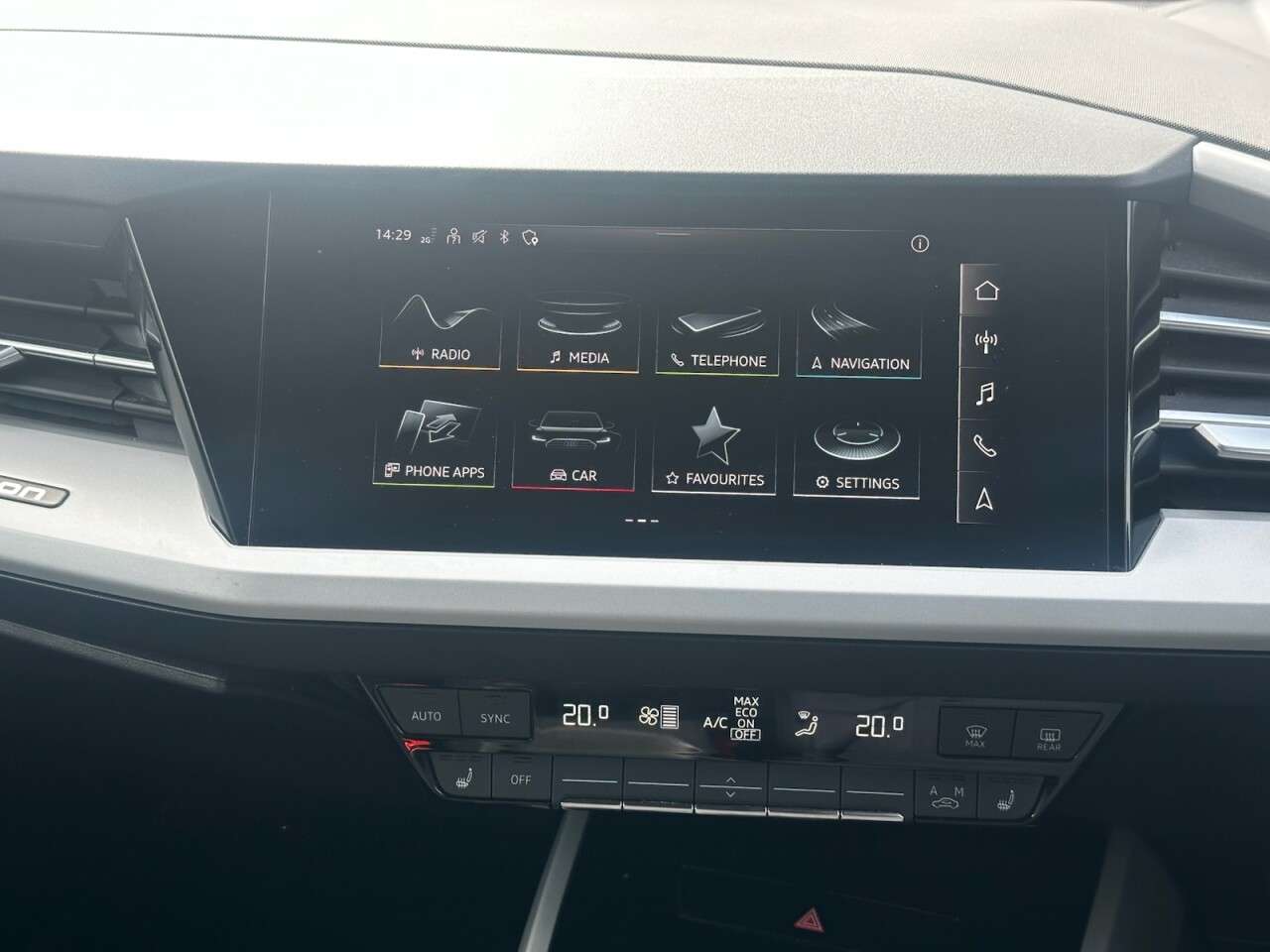 2022 AUDI Q4 E-TRON 2022 AUDI Q4 E-TRON
