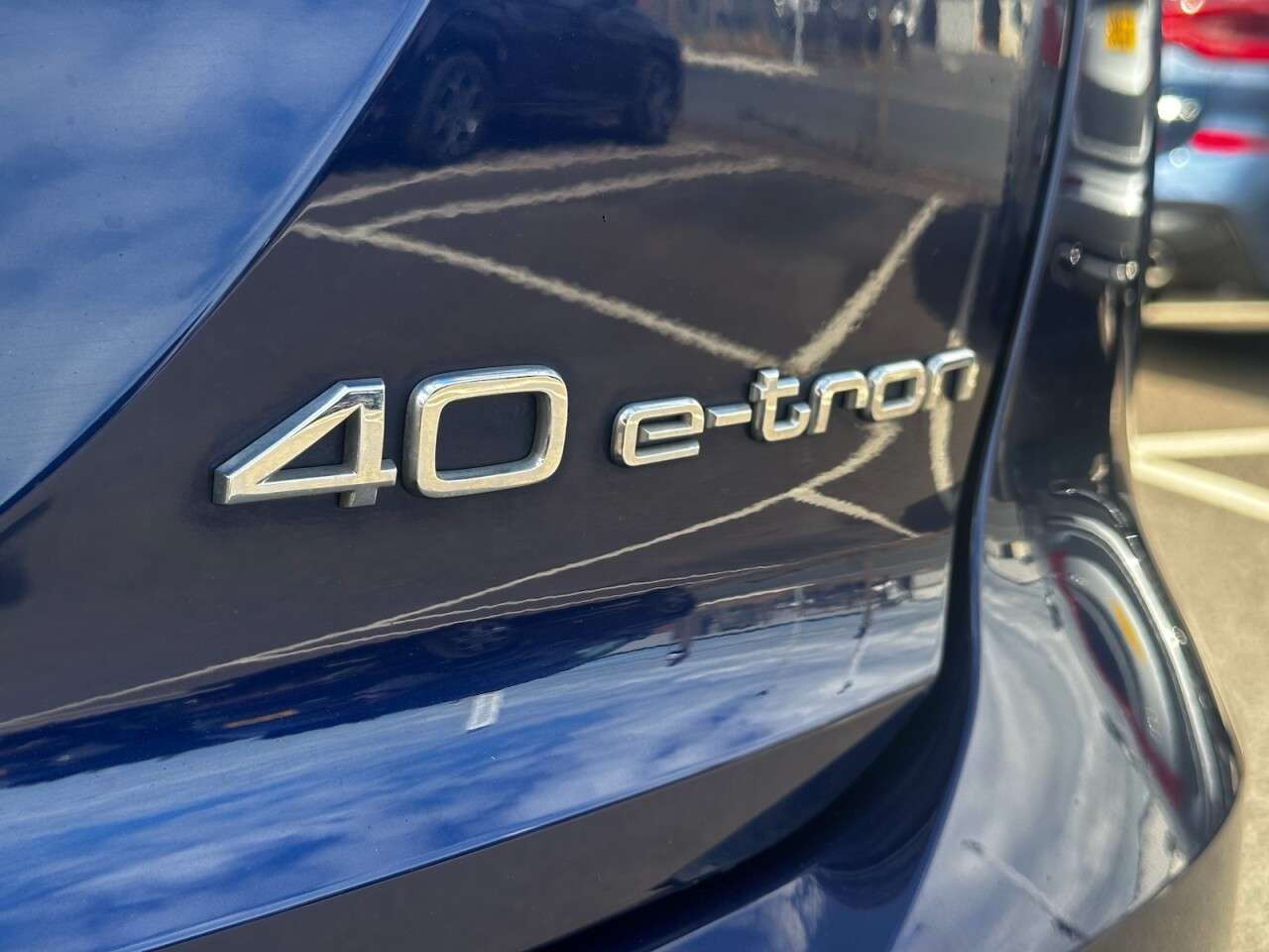 2022 AUDI Q4 E-TRON 2022 AUDI Q4 E-TRON