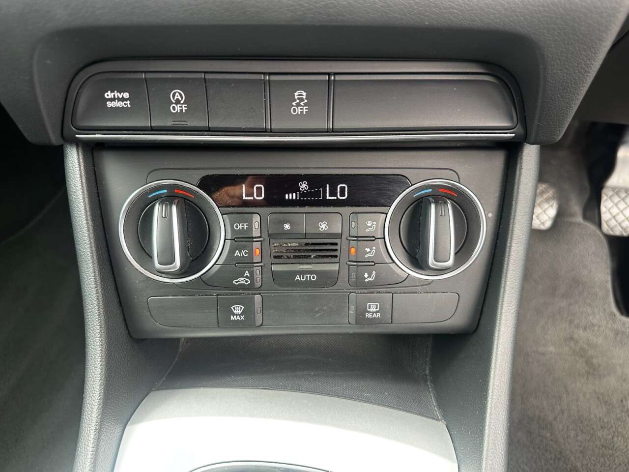2018 AUDI Q3 2018 AUDI Q3