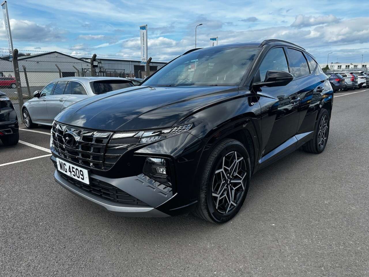 A 2022 HYUNDAI TUCSON 1.6 h T-GDi N Line SUV 5dr Petrol Hybrid Auto Euro 6 (s/s) (230 ps) GOOD SE A 2022 HYUNDAI TUCSON 1.6 h T-GDi N Line SUV 5dr Petrol Hybrid Auto Euro 6 (s/s) (230 ps) GOOD SE