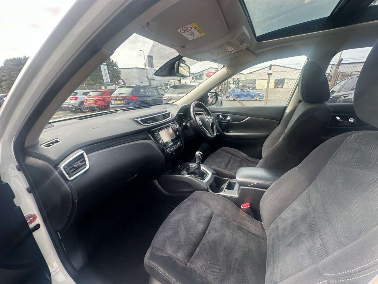 2017 NISSAN X-TRAIL 2017 NISSAN X-TRAIL