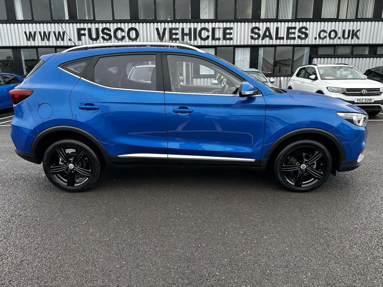 A 2018 MG MG ZS 1.5 VTi-TECH Exclusive SUV 5dr Petrol Manual Euro 6 (s/s) (106 ps) LEATHER A 2018 MG MG ZS 1.5 VTi-TECH Exclusive SUV 5dr Petrol Manual Euro 6 (s/s) (106 ps) LEATHER
