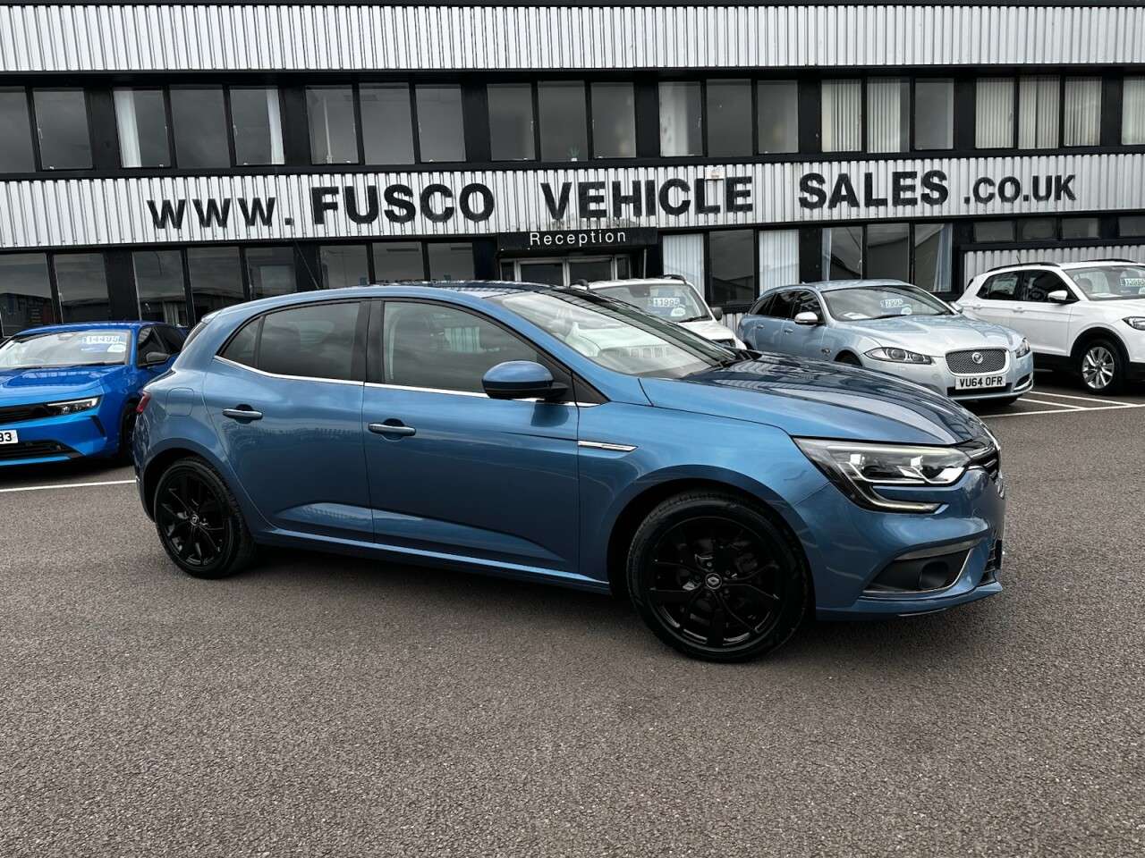 A 2018 RENAULT MEGANE 1.3 TCe Iconic Hatchback 5dr Petrol Manual Euro 6 (s/s) (140 ps) SAT NAV, P A 2018 RENAULT MEGANE 1.3 TCe Iconic Hatchback 5dr Petrol Manual Euro 6 (s/s) (140 ps) SAT NAV, P