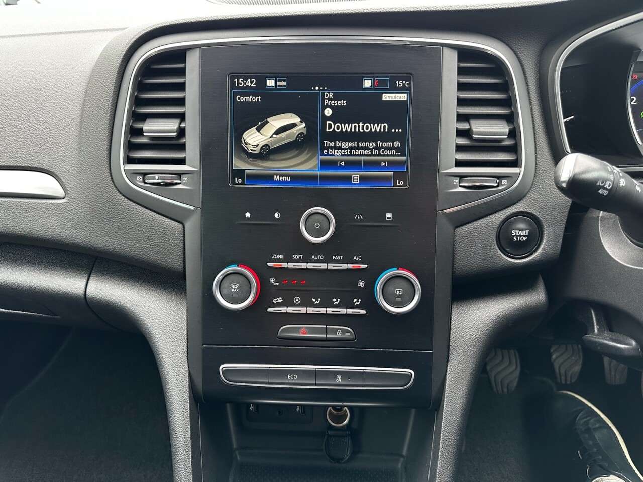 2018 RENAULT MEGANE 2018 RENAULT MEGANE