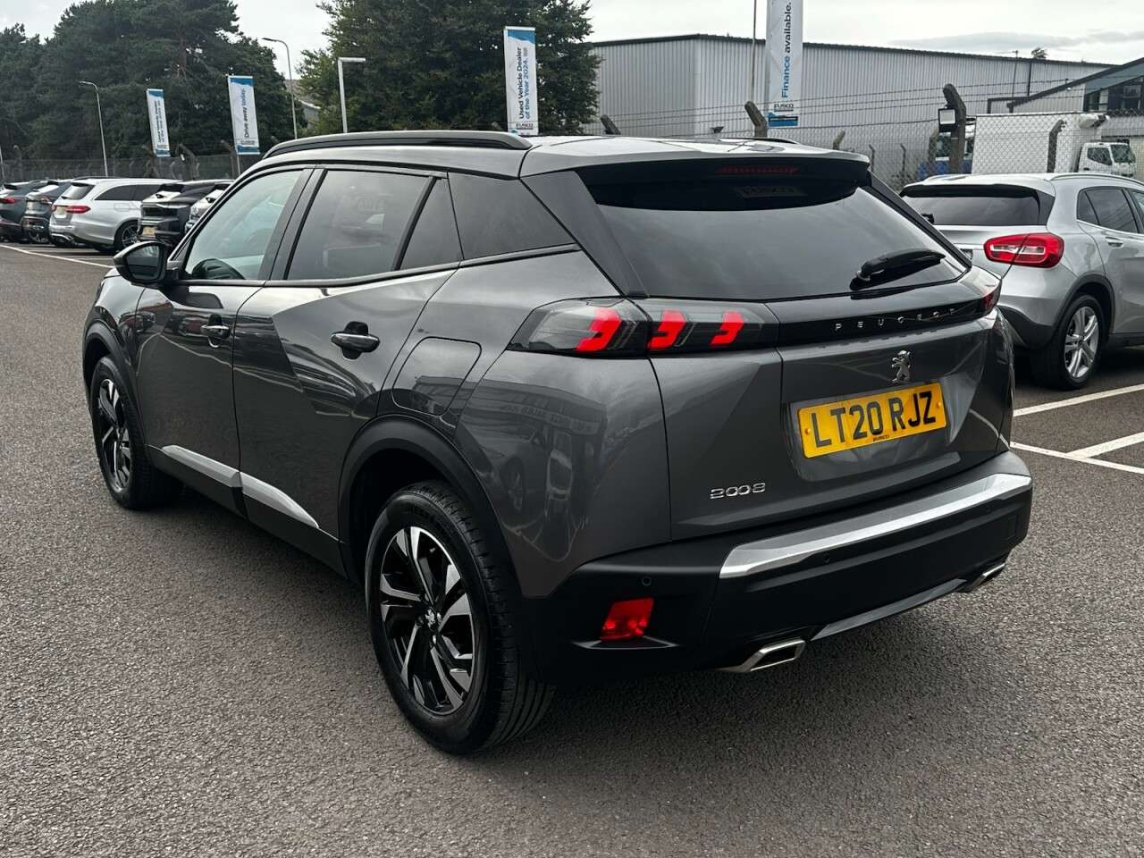 2020 PEUGEOT 2008 2020 PEUGEOT 2008