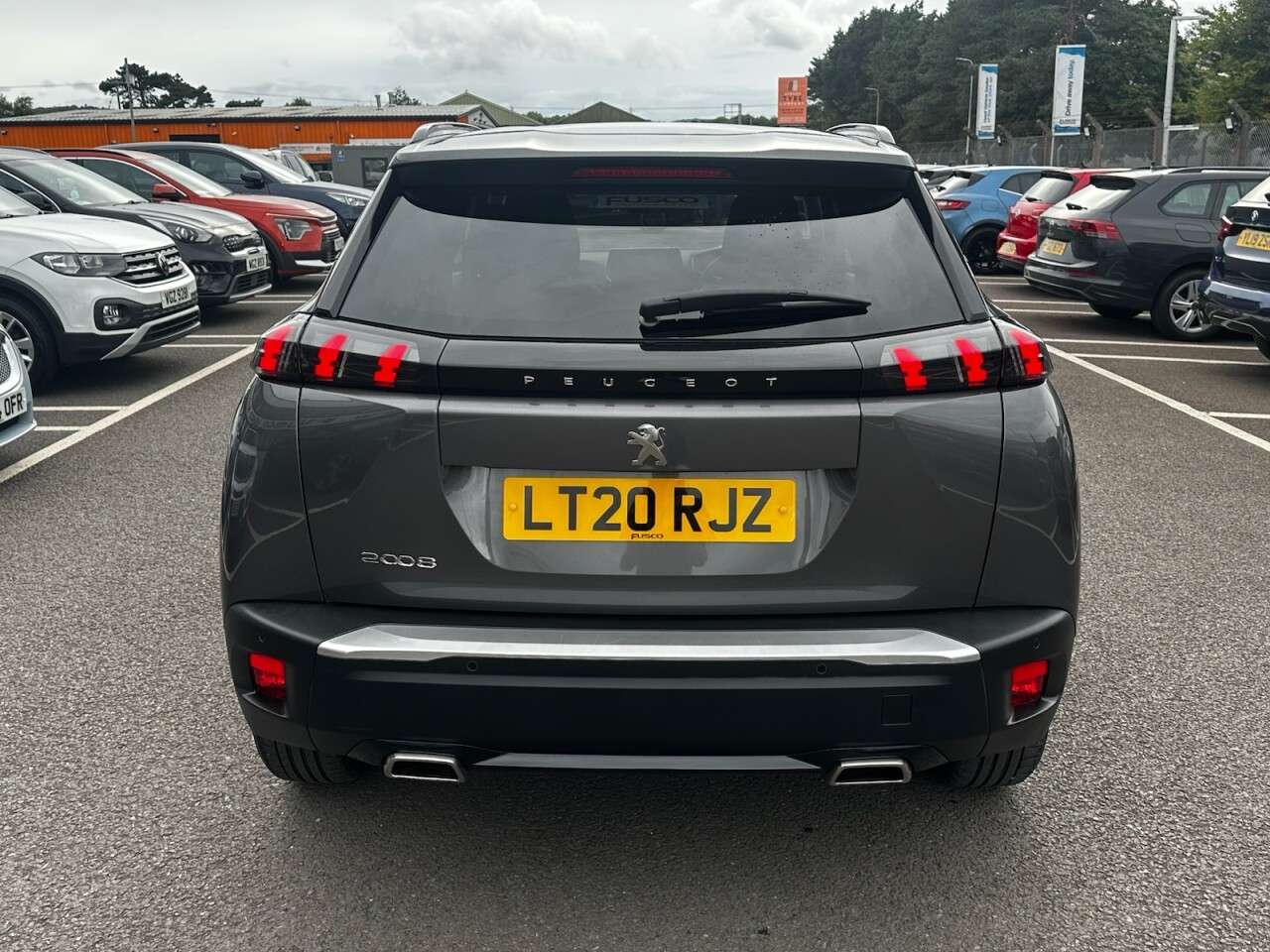 2020 PEUGEOT 2008 2020 PEUGEOT 2008