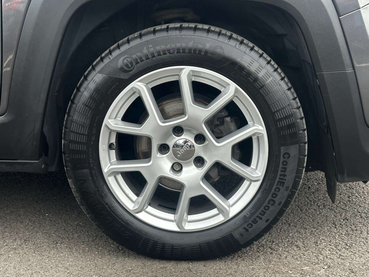 A 2021 JEEP RENEGADE 1.0 GSE T3 Longitude SUV 5dr Petrol Manual Euro 6 (s/s) (120 ps) GOOD SERVI A 2021 JEEP RENEGADE 1.0 GSE T3 Longitude SUV 5dr Petrol Manual Euro 6 (s/s) (120 ps) GOOD SERVI