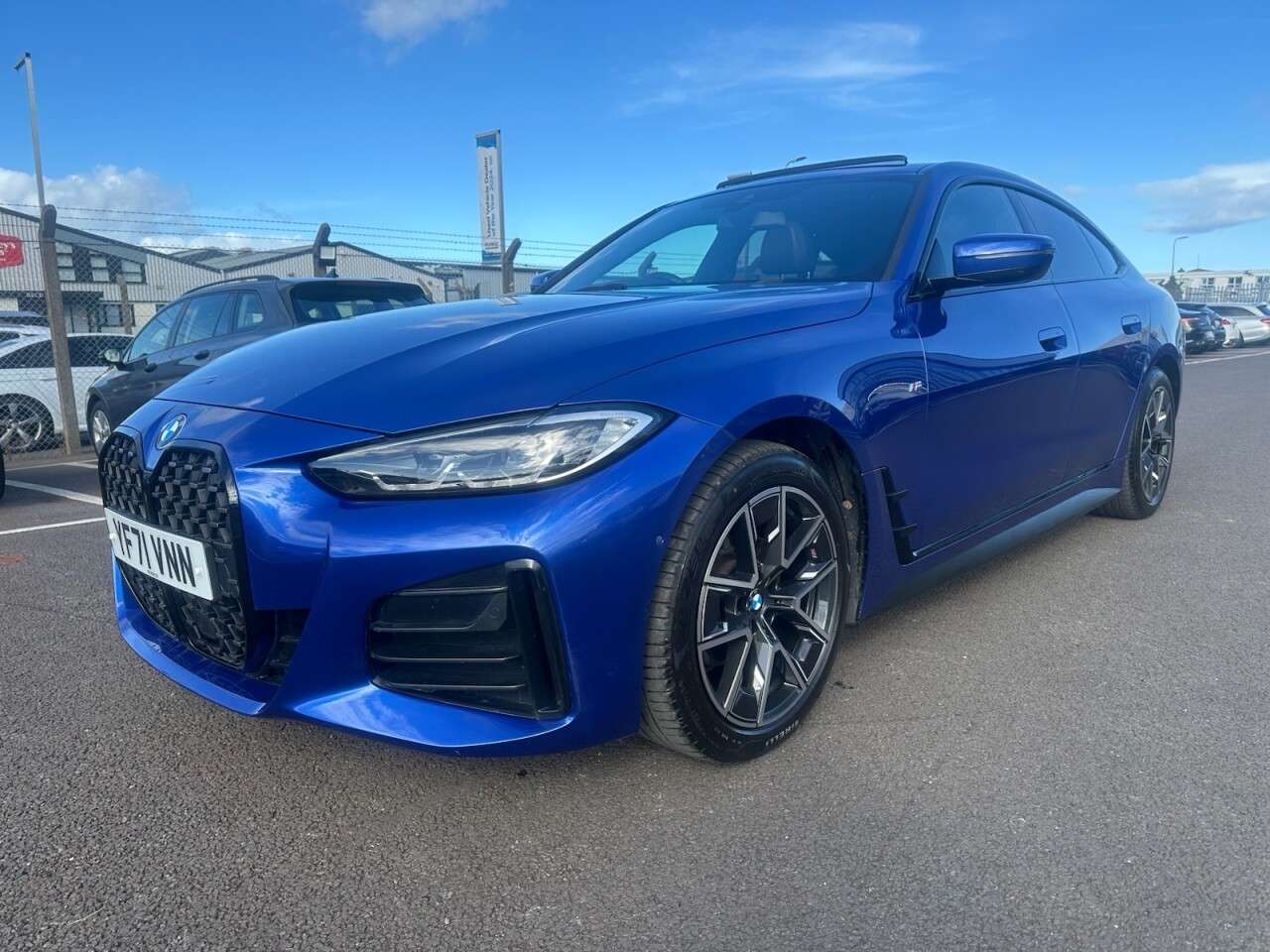 A 2022 BMW 4 SERIES GRAN COUPE 2.0 420d MHT M Sport Hatchback 5dr Diesel Hybrid Auto Euro 6 (s/s) (190 ps) A 2022 BMW 4 SERIES GRAN COUPE 2.0 420d MHT M Sport Hatchback 5dr Diesel Hybrid Auto Euro 6 (s/s) (190 ps)