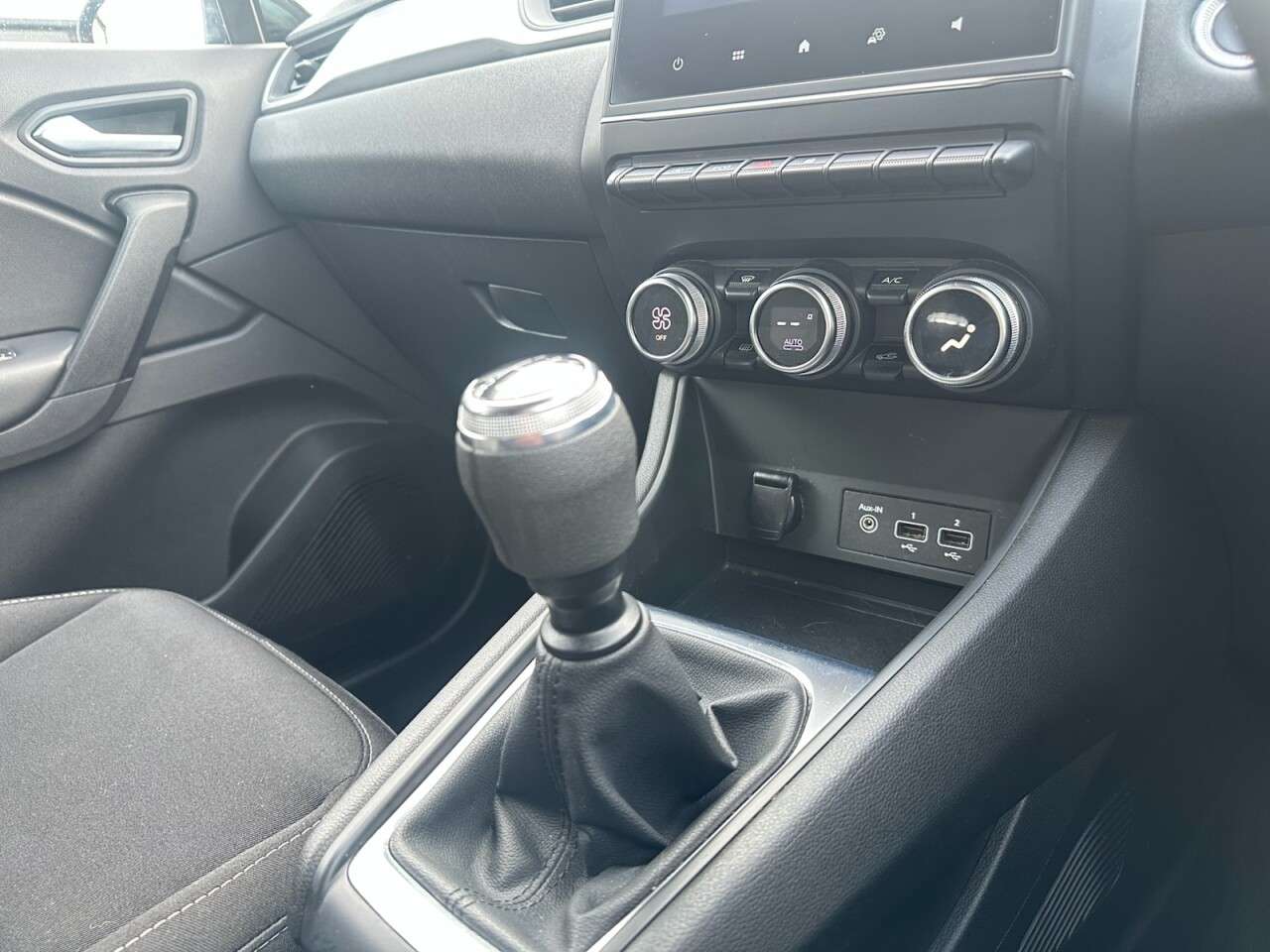 2020 RENAULT CAPTUR 2020 RENAULT CAPTUR
