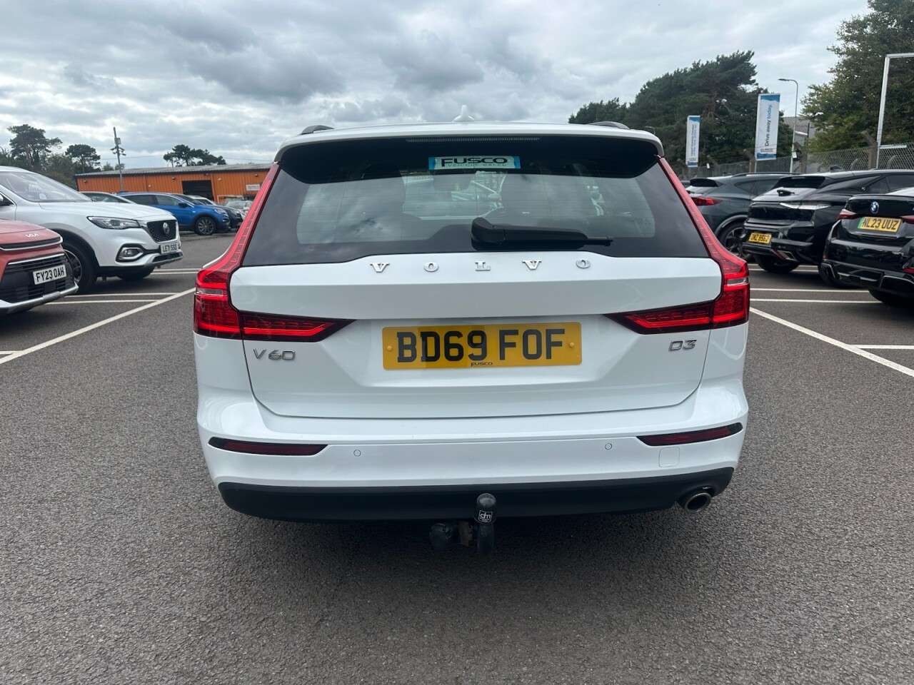 2020 VOLVO V60 2020 VOLVO V60