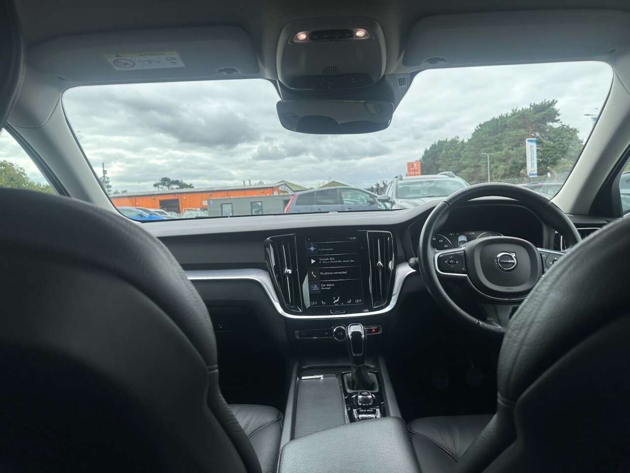 2020 VOLVO V60 2020 VOLVO V60