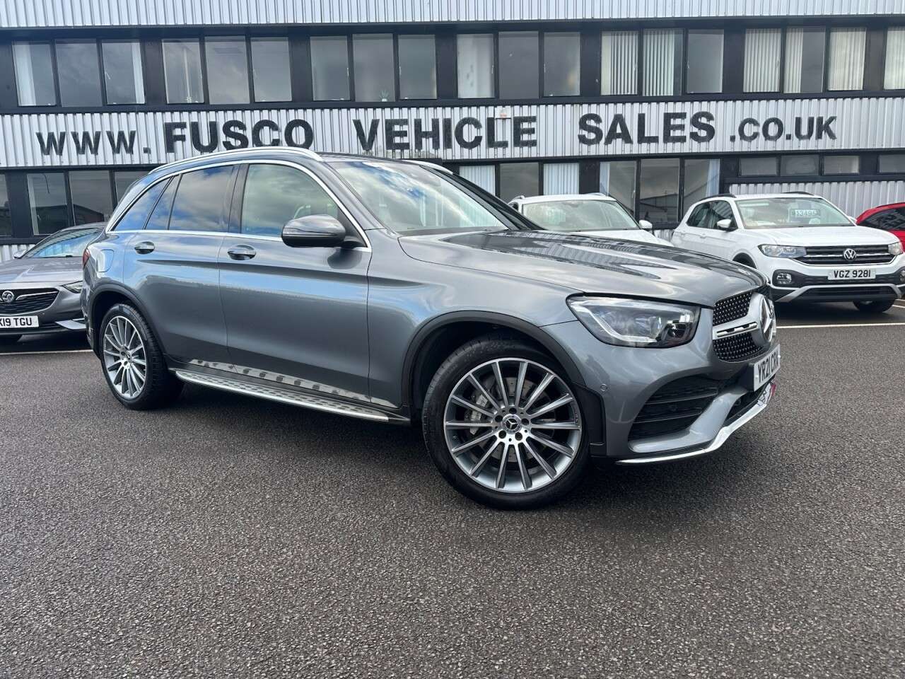 A 2021 MERCEDES-BENZ GLC 2.0 GLC220d AMG Line (Premium) SUV 5dr Diesel G-Tronic+ 4MATIC Euro 6 (s/s) A 2021 MERCEDES-BENZ GLC 2.0 GLC220d AMG Line (Premium) SUV 5dr Diesel G-Tronic+ 4MATIC Euro 6 (s/s)