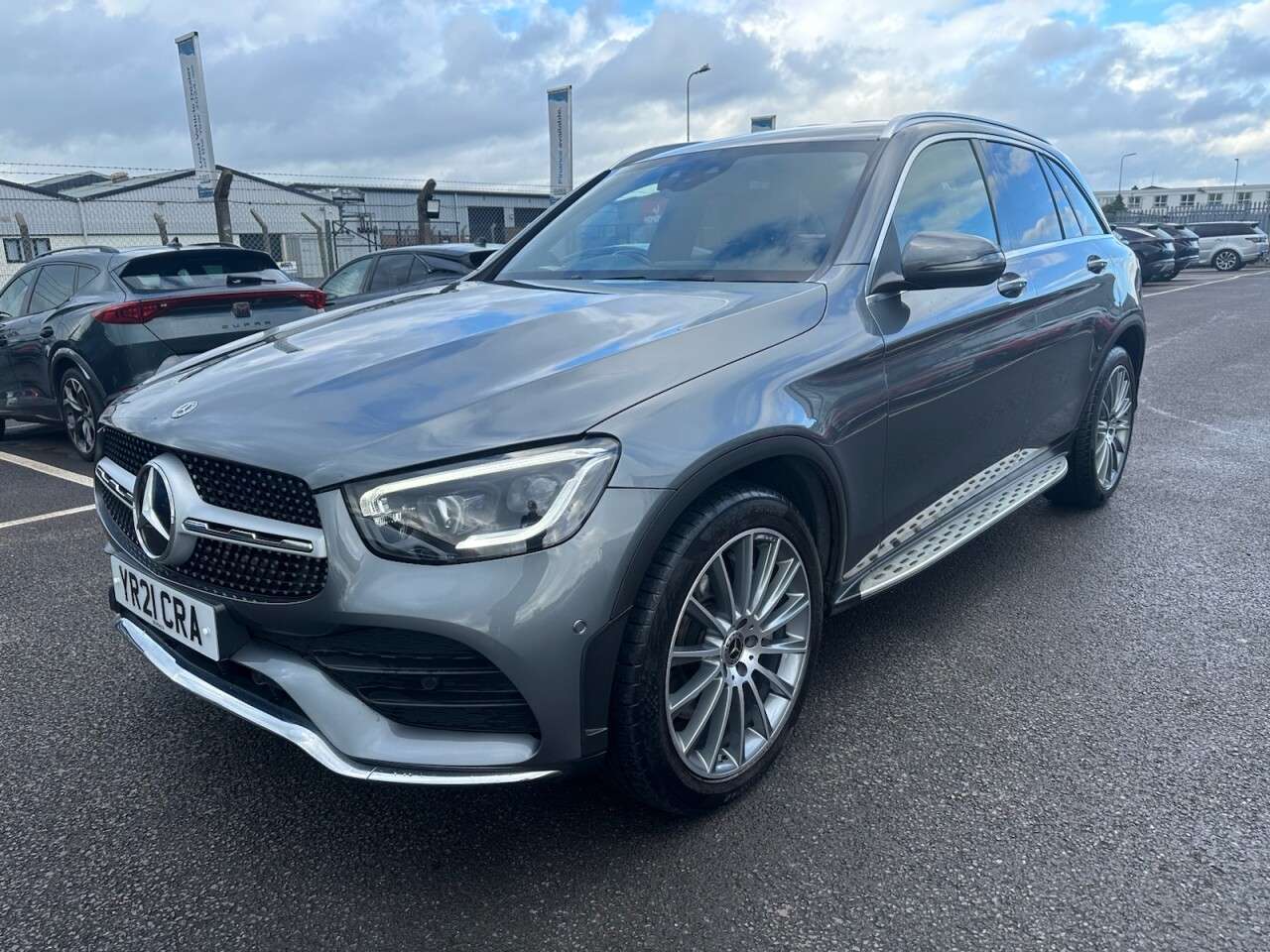 A 2021 MERCEDES-BENZ GLC 2.0 GLC220d AMG Line (Premium) SUV 5dr Diesel G-Tronic+ 4MATIC Euro 6 (s/s) A 2021 MERCEDES-BENZ GLC 2.0 GLC220d AMG Line (Premium) SUV 5dr Diesel G-Tronic+ 4MATIC Euro 6 (s/s)