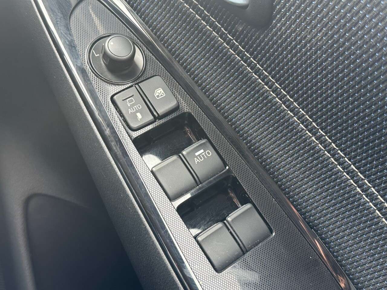 2020 MAZDA MAZDA2 2020 MAZDA MAZDA2