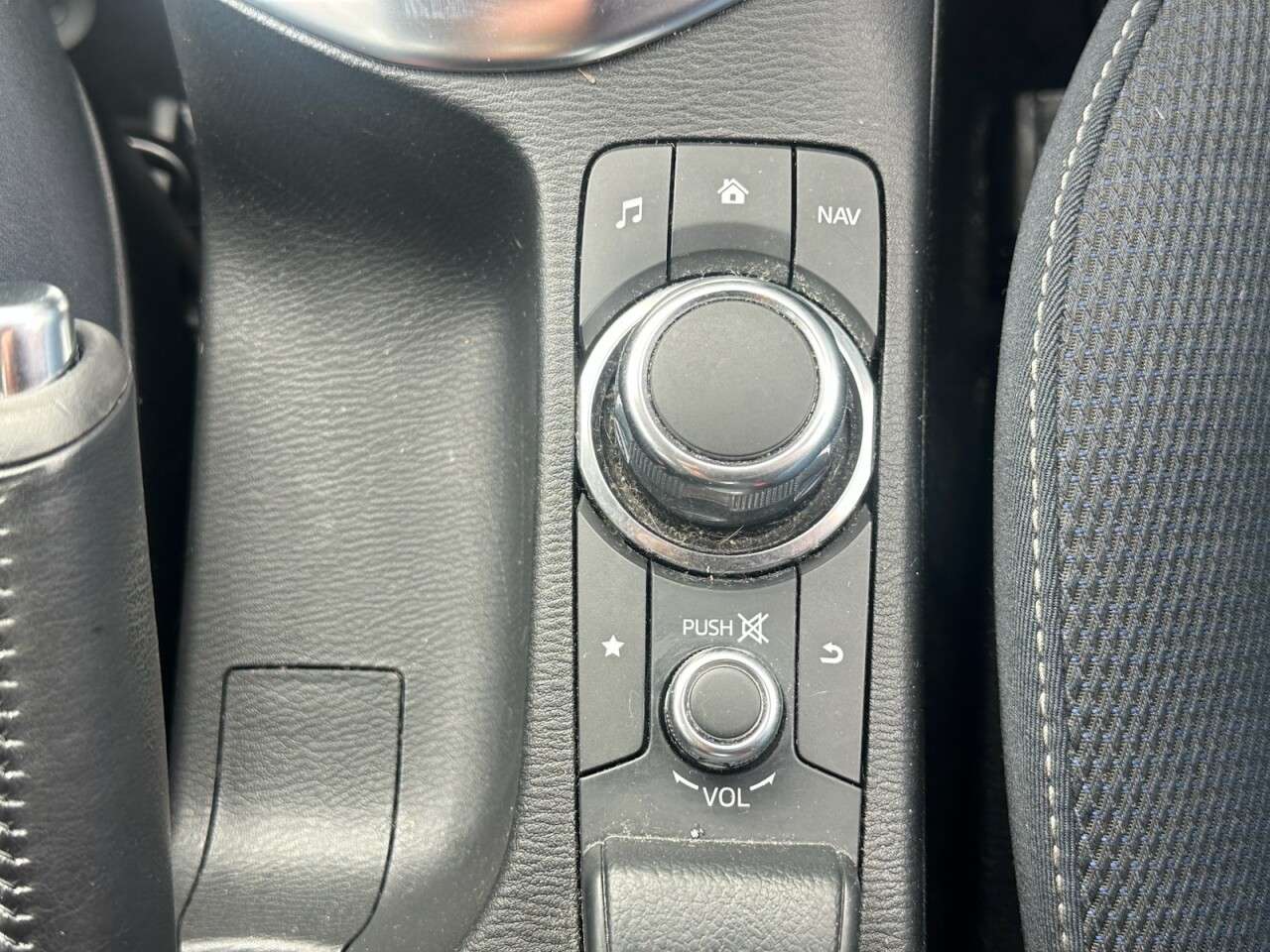 2020 MAZDA MAZDA2 2020 MAZDA MAZDA2