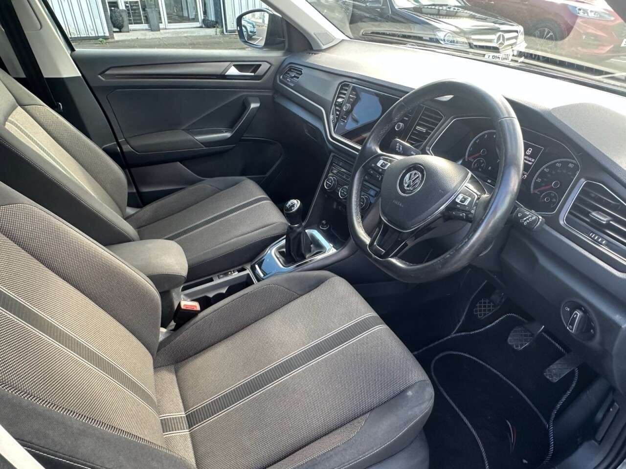 2019 VOLKSWAGEN T-ROC 2019 VOLKSWAGEN T-ROC