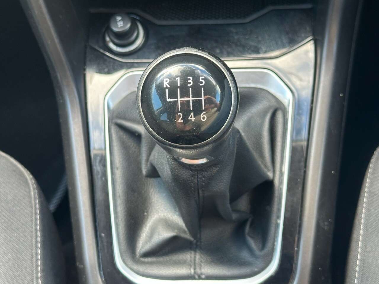2019 VOLKSWAGEN T-ROC 2019 VOLKSWAGEN T-ROC