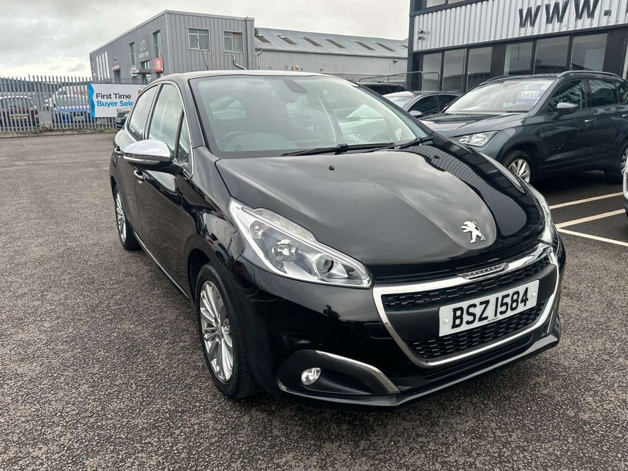 2017 PEUGEOT 208 2017 PEUGEOT 208