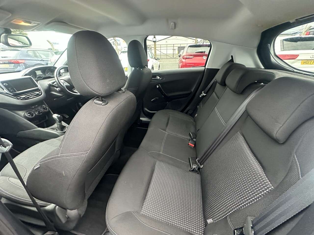 2017 PEUGEOT 208 2017 PEUGEOT 208