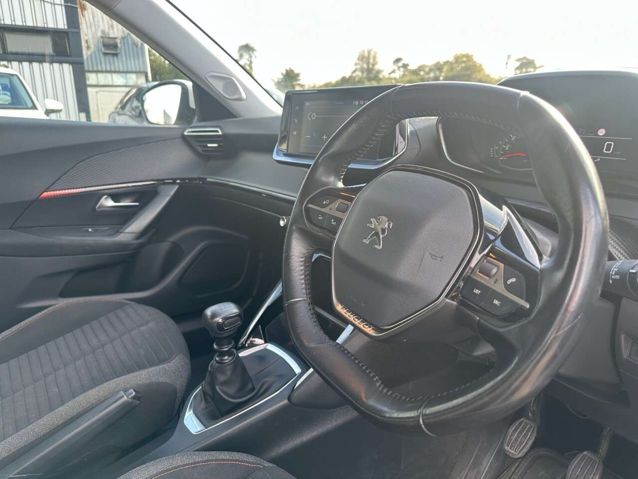 2020 PEUGEOT 2008 2020 PEUGEOT 2008