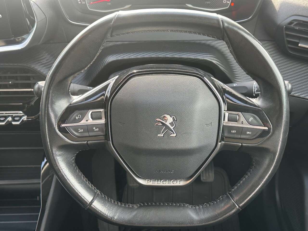 2020 PEUGEOT 2008 2020 PEUGEOT 2008