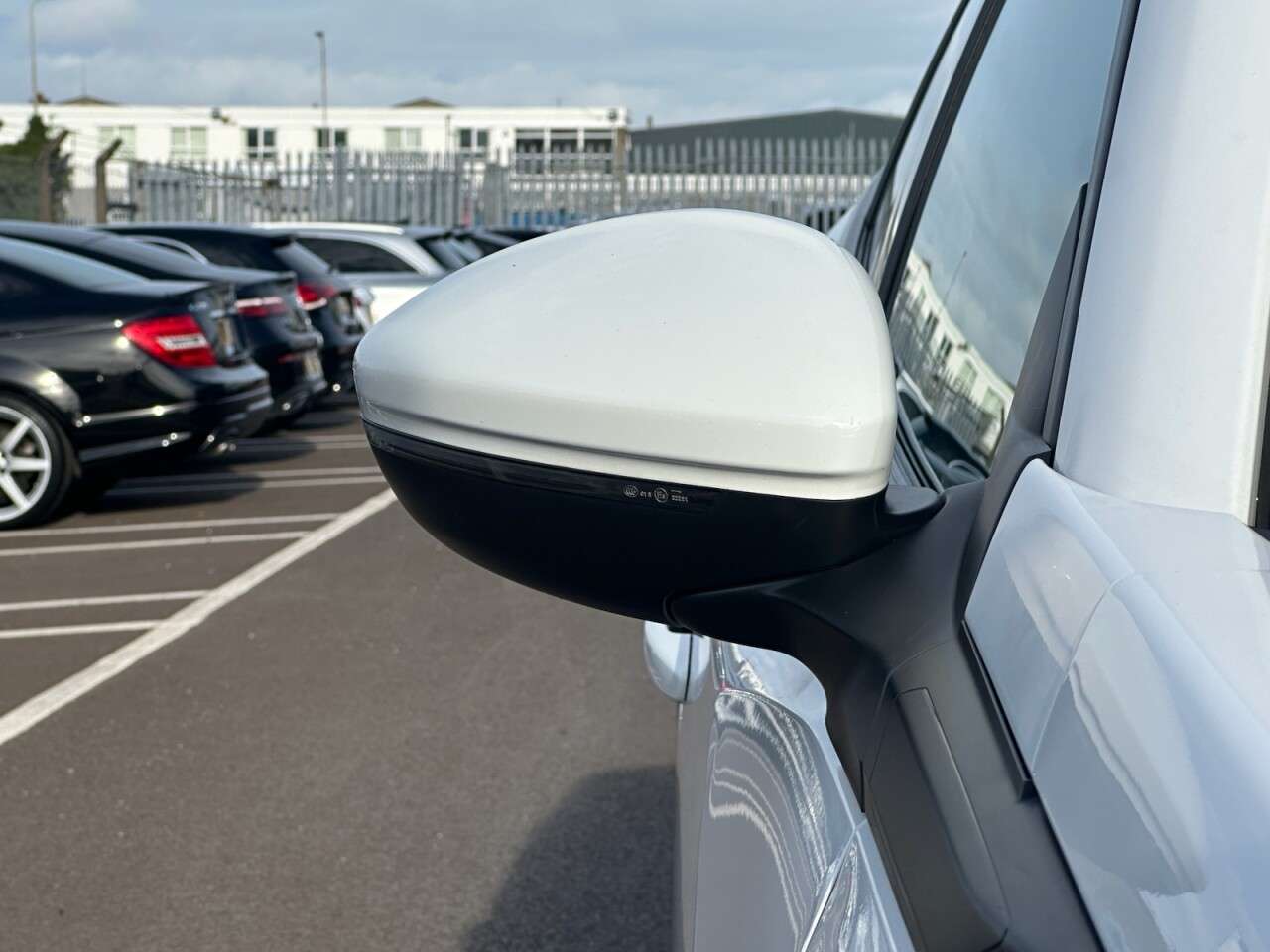 2020 PEUGEOT 2008 2020 PEUGEOT 2008