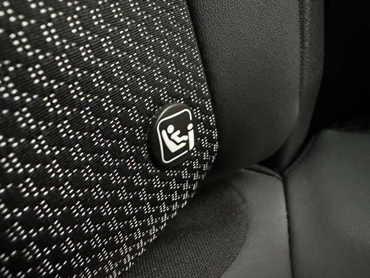 2023 PEUGEOT 3008 2023 PEUGEOT 3008