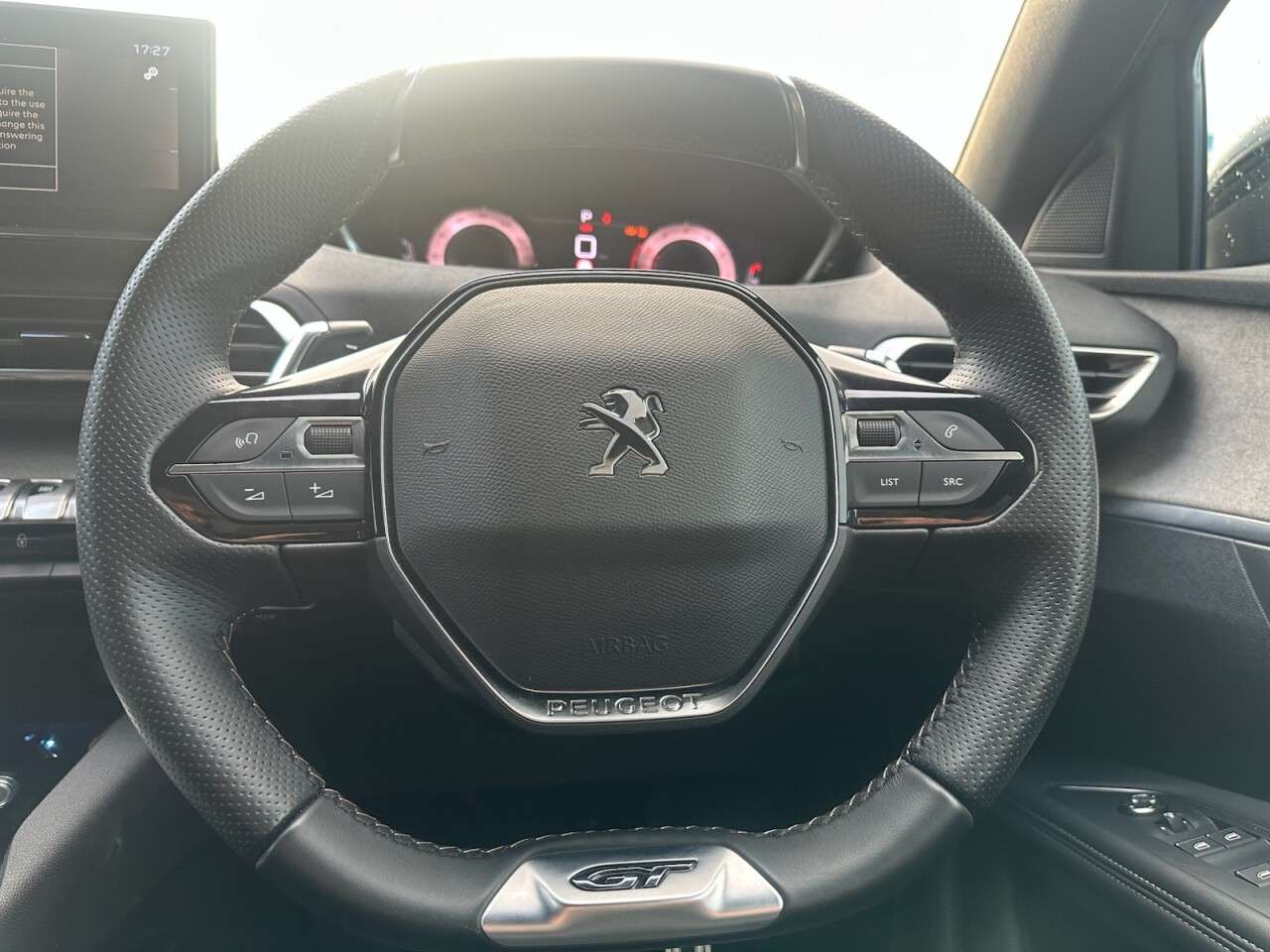 2023 PEUGEOT 3008 2023 PEUGEOT 3008