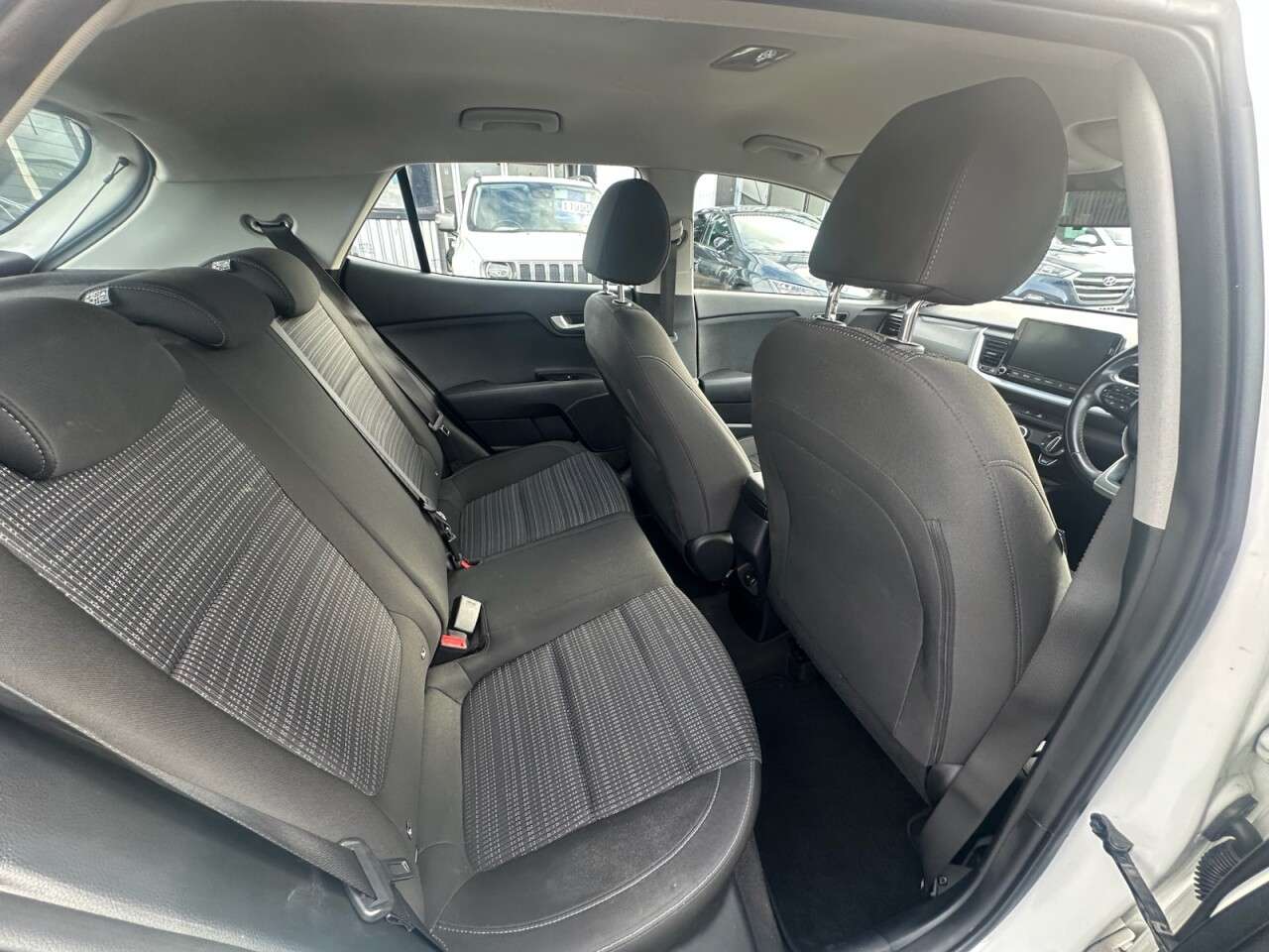 2021 KIA STONIC 2021 KIA STONIC