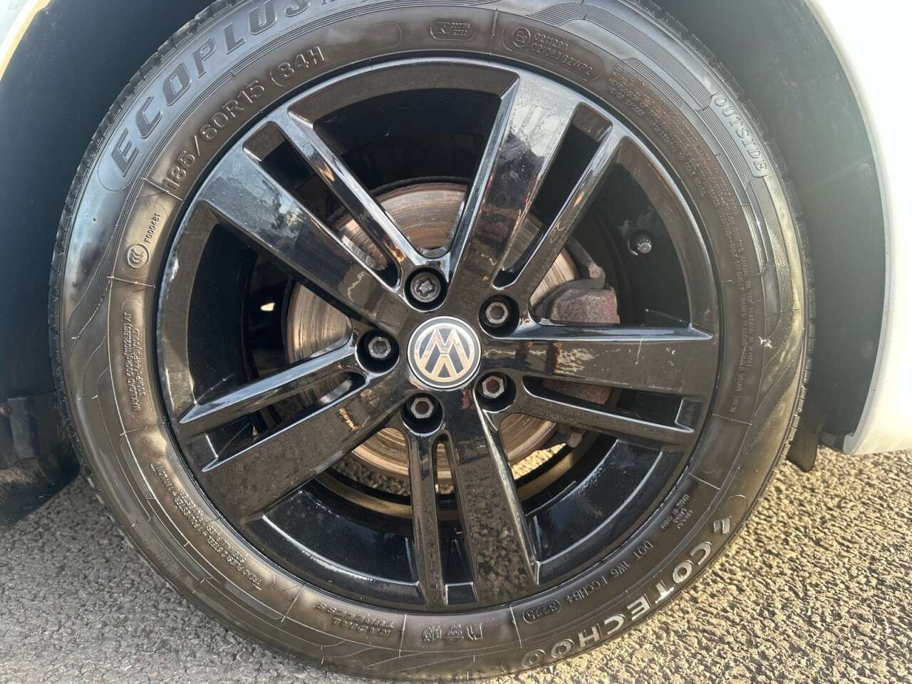 A 2017 VOLKSWAGEN POLO 1.0 Match Edition Hatchback 5dr Petrol Manual Euro 6 (s/s) (75 ps) A 2017 VOLKSWAGEN POLO 1.0 Match Edition Hatchback 5dr Petrol Manual Euro 6 (s/s) (75 ps)