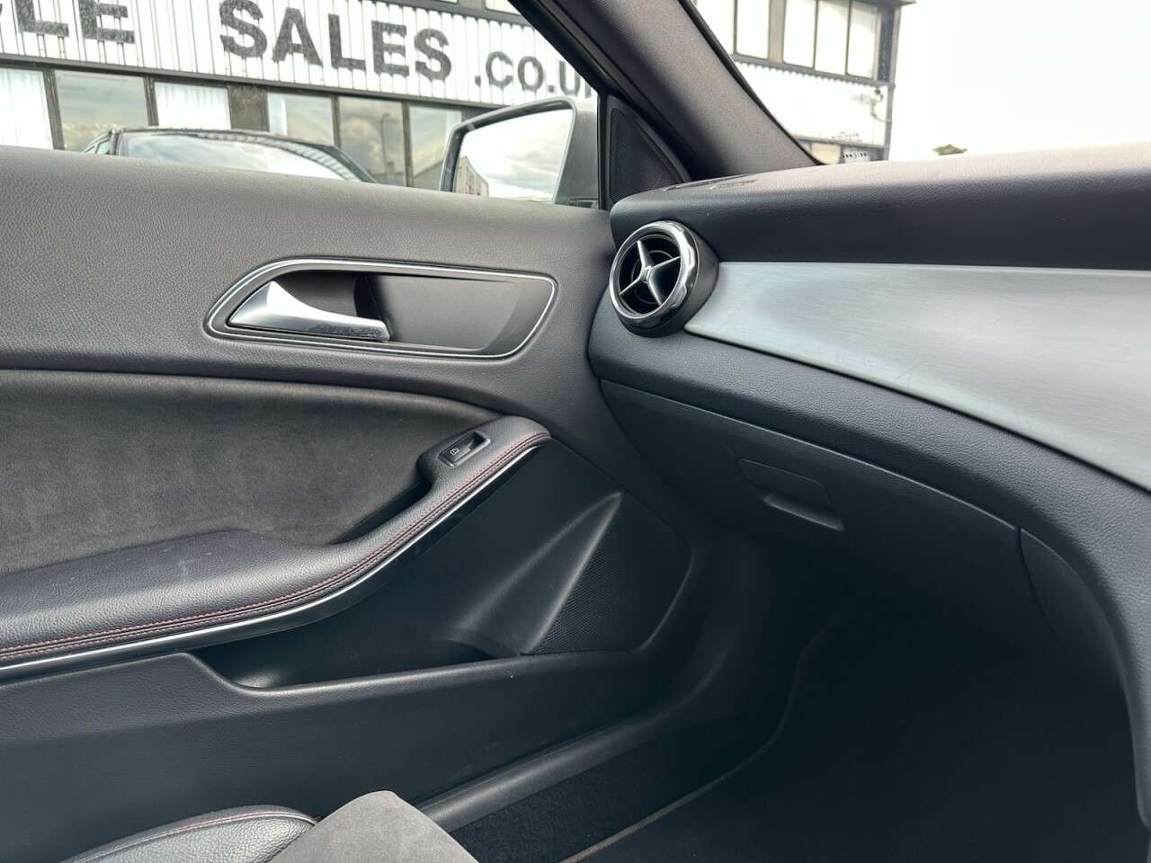 2017 MERCEDES-BENZ GLA-CLASS 2017 MERCEDES-BENZ GLA-CLASS