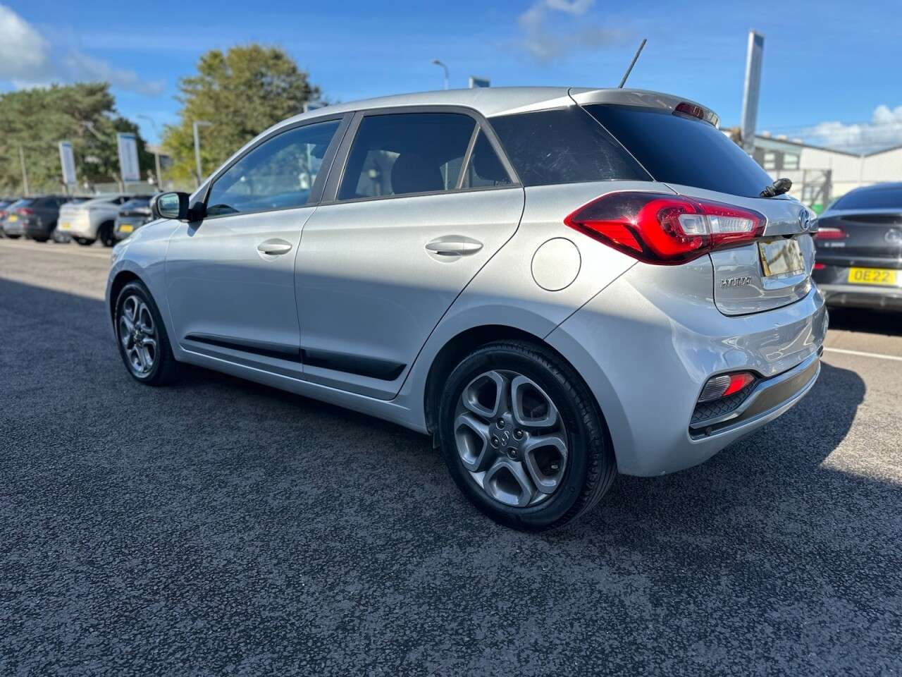 A 2019 HYUNDAI I20 1.2 Premium Nav Hatchback 5dr Petrol Manual Euro 6 (s/s) (84 ps) SAT NAV, A A 2019 HYUNDAI I20 1.2 Premium Nav Hatchback 5dr Petrol Manual Euro 6 (s/s) (84 ps) SAT NAV, A