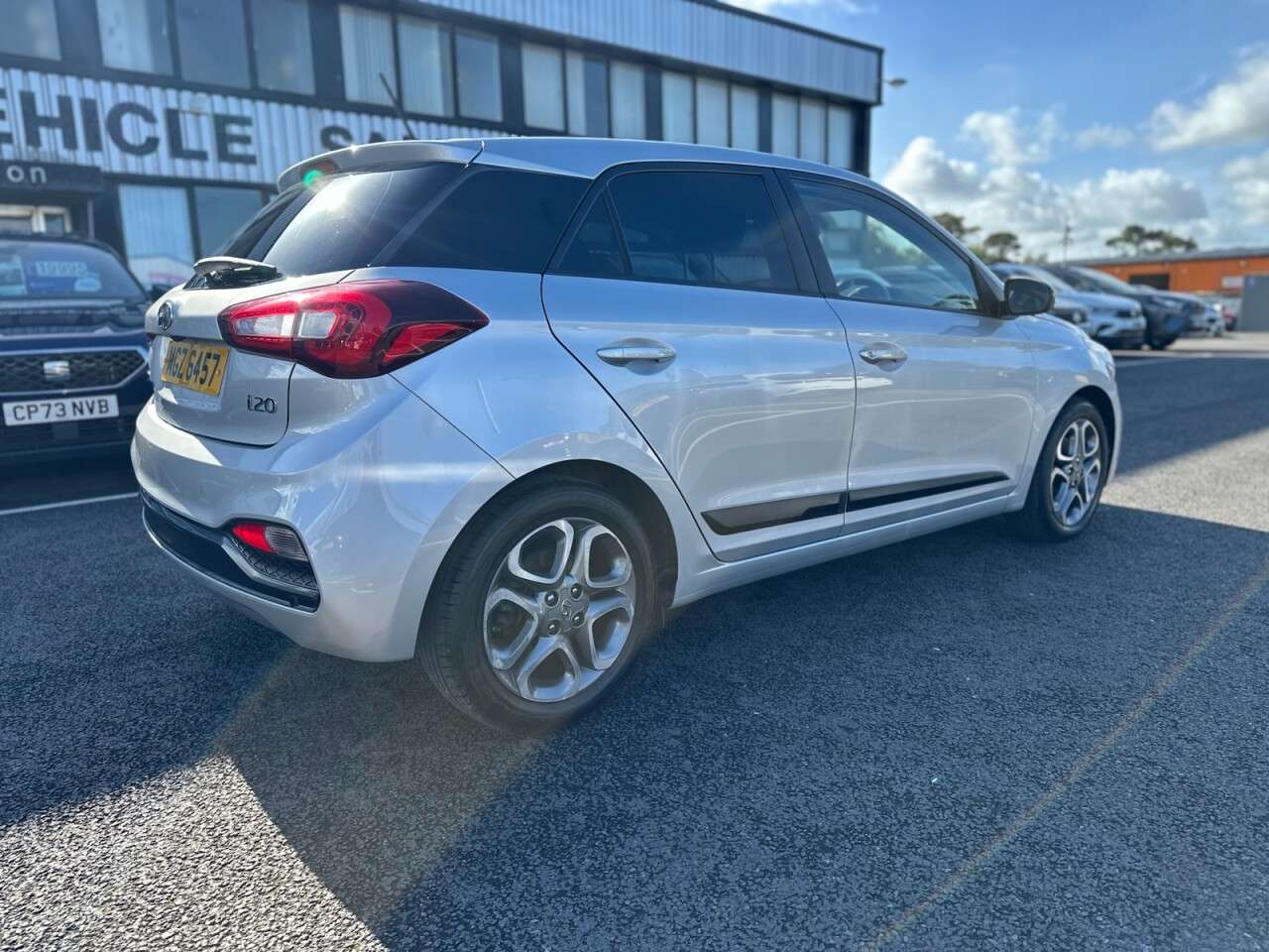 A 2019 HYUNDAI I20 1.2 Premium Nav Hatchback 5dr Petrol Manual Euro 6 (s/s) (84 ps) SAT NAV, A A 2019 HYUNDAI I20 1.2 Premium Nav Hatchback 5dr Petrol Manual Euro 6 (s/s) (84 ps) SAT NAV, A