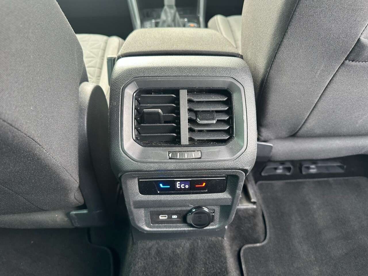 2023 VOLKSWAGEN TIGUAN 2023 VOLKSWAGEN TIGUAN