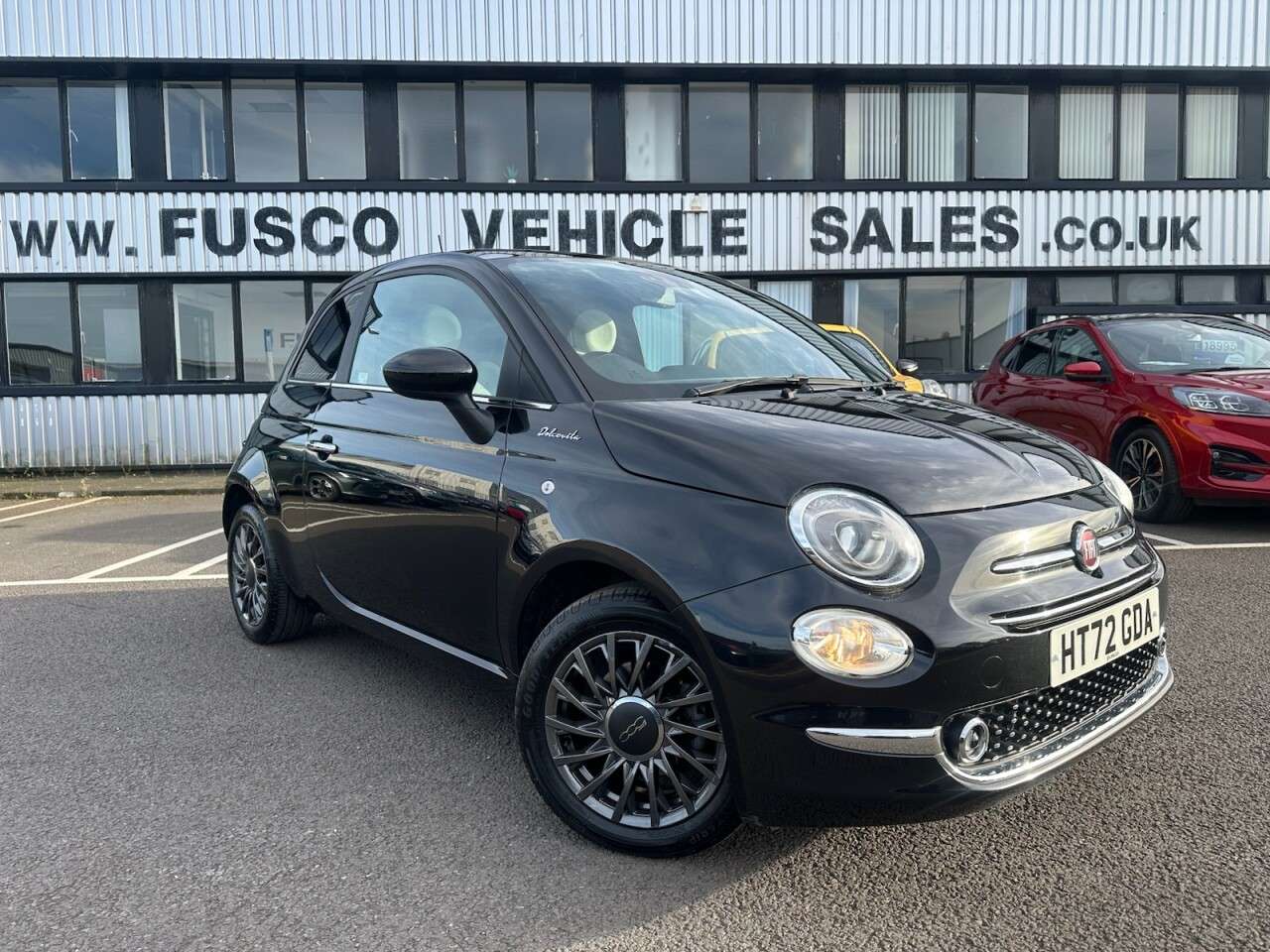 A 2023 FIAT 500 1.0 MHEV Dolcevita Hatchback 3dr Petrol Manual Euro 6 (s/s) (70 bhp) PANORA A 2023 FIAT 500 1.0 MHEV Dolcevita Hatchback 3dr Petrol Manual Euro 6 (s/s) (70 bhp) PANORA
