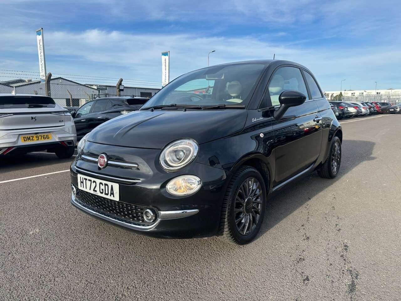 A 2023 FIAT 500 1.0 MHEV Dolcevita Hatchback 3dr Petrol Manual Euro 6 (s/s) (70 bhp) PANORA A 2023 FIAT 500 1.0 MHEV Dolcevita Hatchback 3dr Petrol Manual Euro 6 (s/s) (70 bhp) PANORA