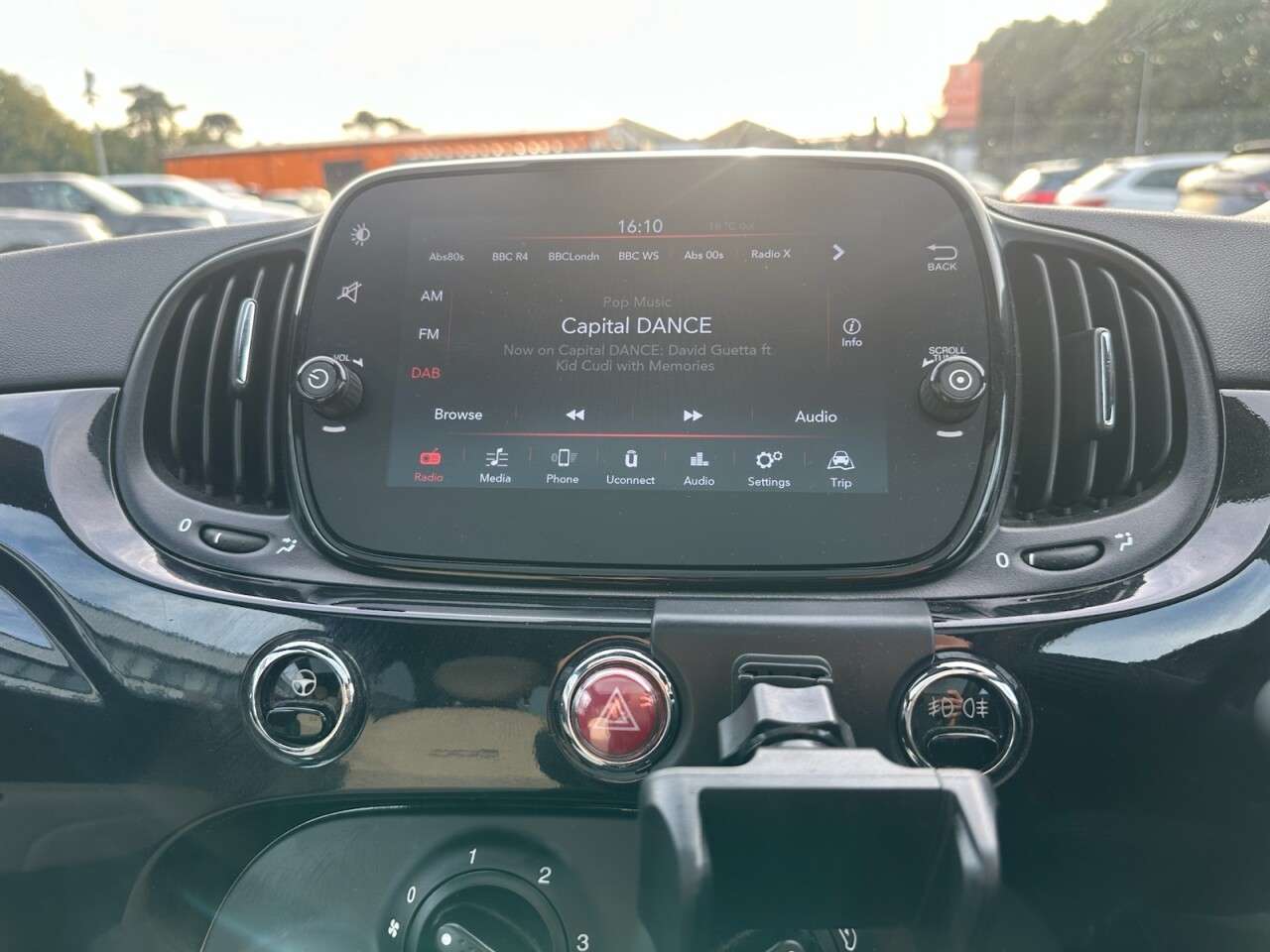 2023 FIAT 500 2023 FIAT 500