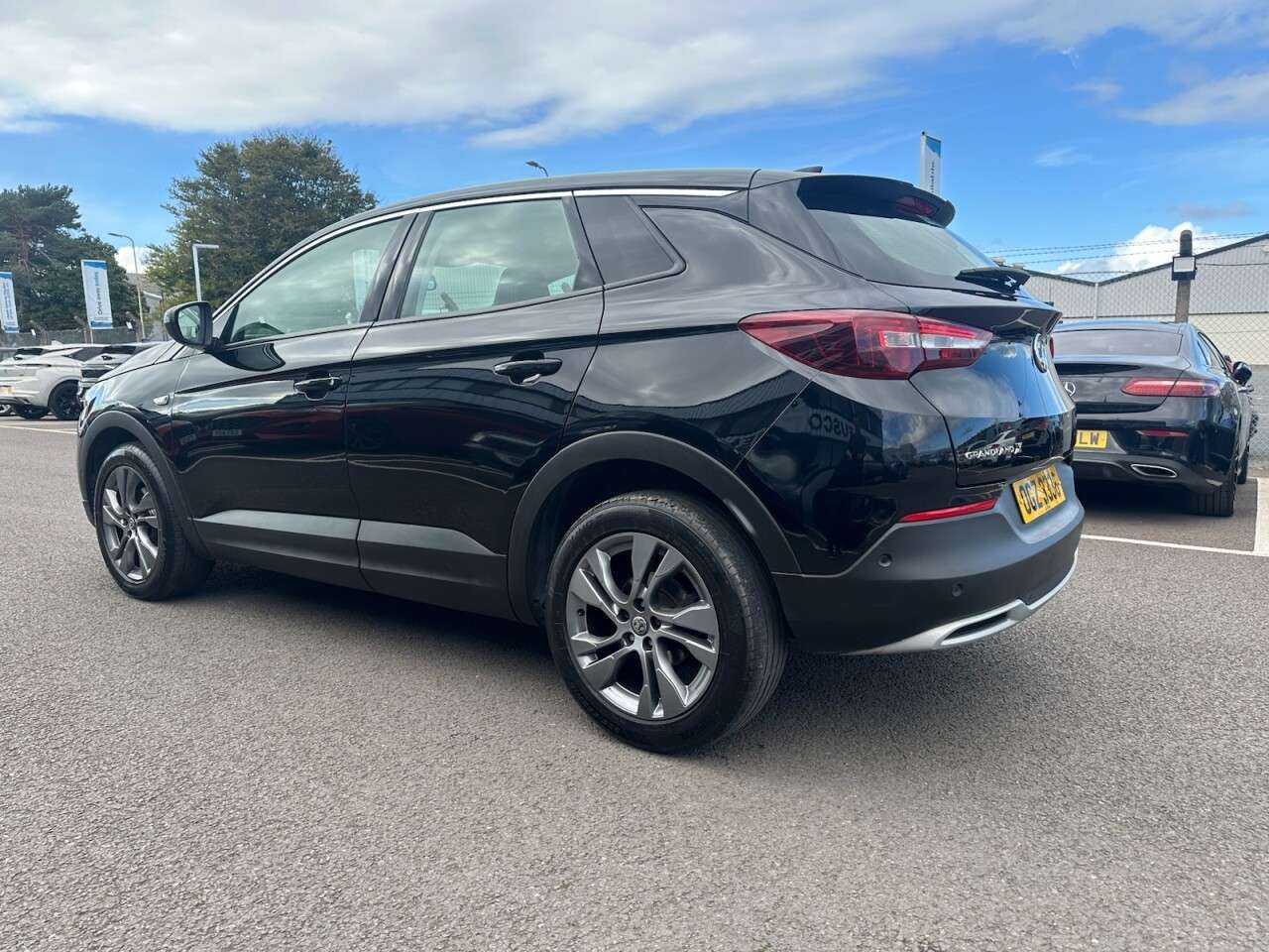 A 2019 VAUXHALL GRANDLAND X 1.2 Turbo GPF Tech Line Nav SUV 5dr Petrol Manual Euro 6 (s/s) (130 ps) SAT A 2019 VAUXHALL GRANDLAND X 1.2 Turbo GPF Tech Line Nav SUV 5dr Petrol Manual Euro 6 (s/s) (130 ps) SAT