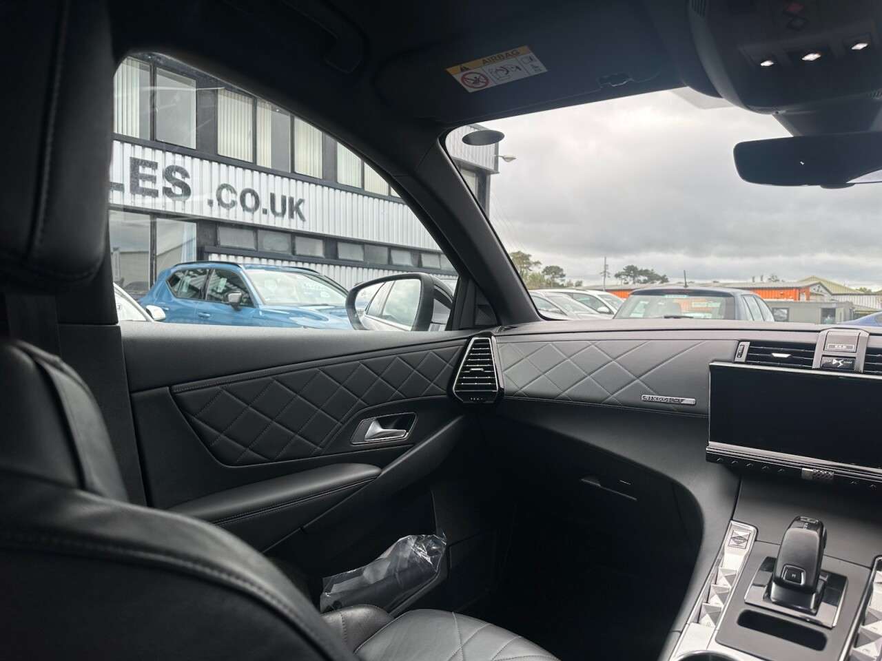 2019 DS AUTOMOBILES 7 CROSSBACK 2019 DS AUTOMOBILES 7 CROSSBACK