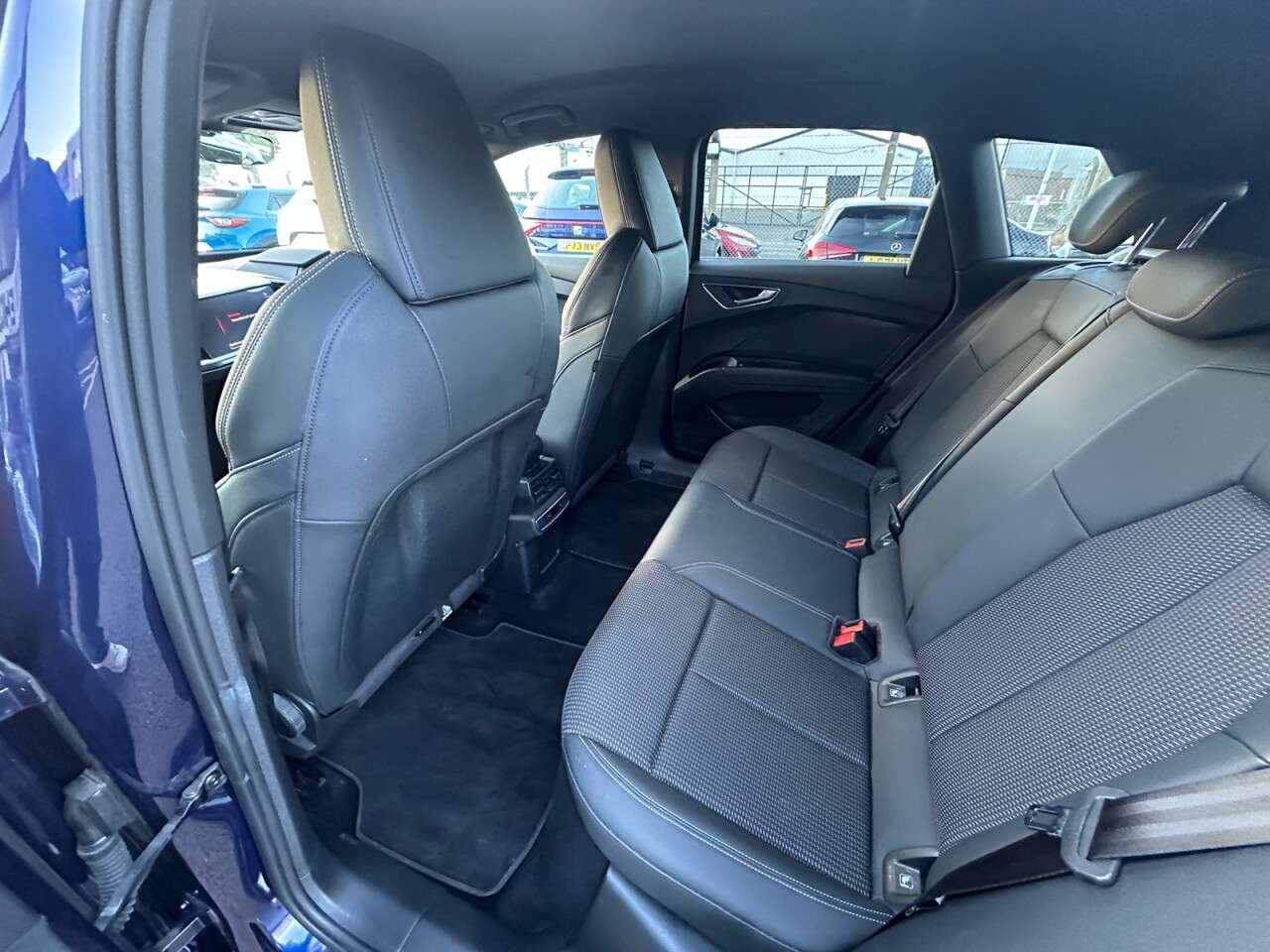 2023 AUDI Q4 E-TRON 2023 AUDI Q4 E-TRON