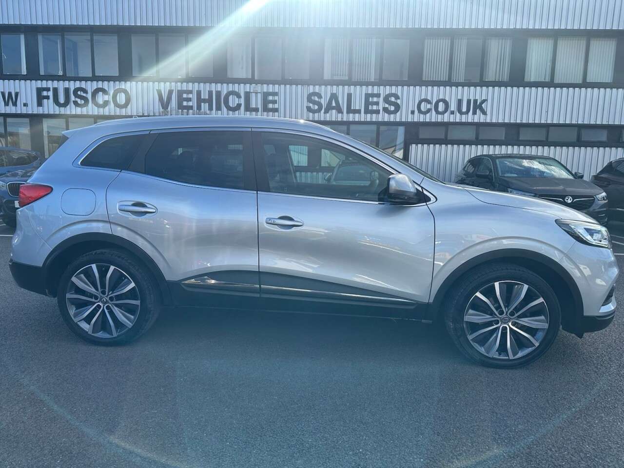 A 2019 RENAULT KADJAR 1.3 TCe S Edition SUV 5dr Petrol Manual Euro 6 (s/s) (140 ps) A 2019 RENAULT KADJAR 1.3 TCe S Edition SUV 5dr Petrol Manual Euro 6 (s/s) (140 ps)