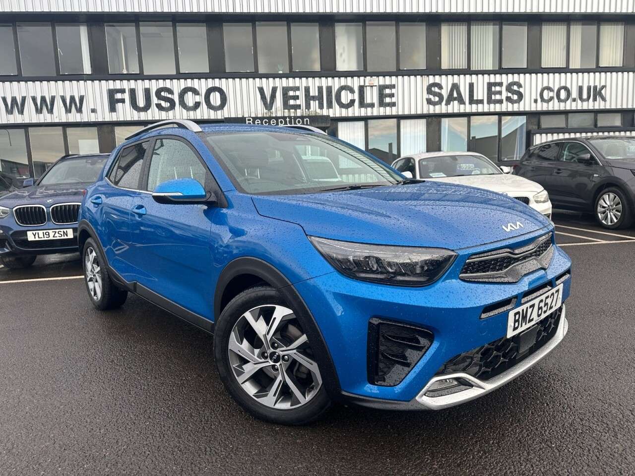 A 2023 KIA STONIC 1.0 T-GDi GT-Line SUV 5dr Petrol Manual Euro 6 (s/s) (98 bhp) FULL SERVICE A 2023 KIA STONIC 1.0 T-GDi GT-Line SUV 5dr Petrol Manual Euro 6 (s/s) (98 bhp) FULL SERVICE