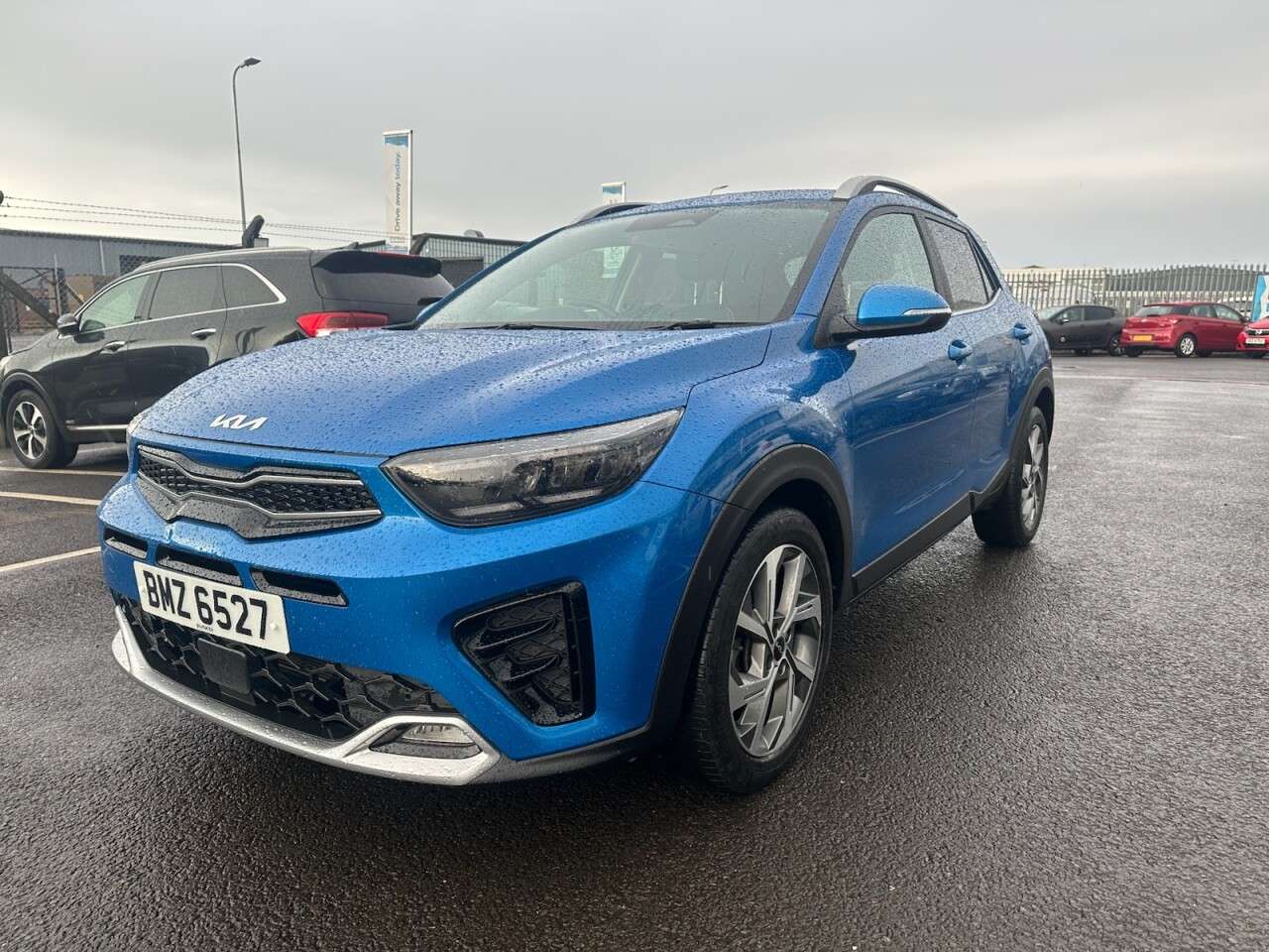 A 2023 KIA STONIC 1.0 T-GDi GT-Line SUV 5dr Petrol Manual Euro 6 (s/s) (98 bhp) FULL SERVICE A 2023 KIA STONIC 1.0 T-GDi GT-Line SUV 5dr Petrol Manual Euro 6 (s/s) (98 bhp) FULL SERVICE