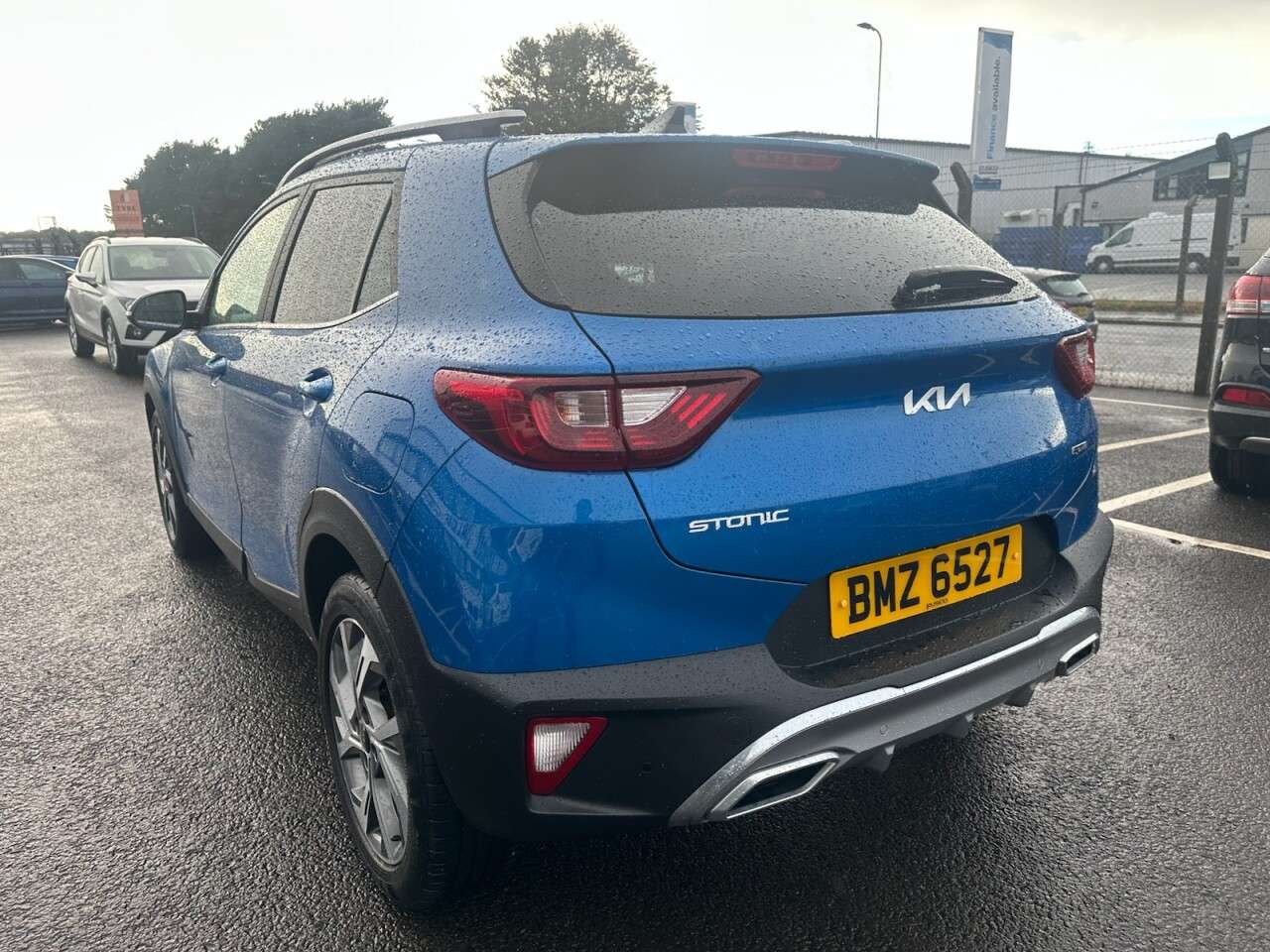 2023 KIA STONIC 2023 KIA STONIC