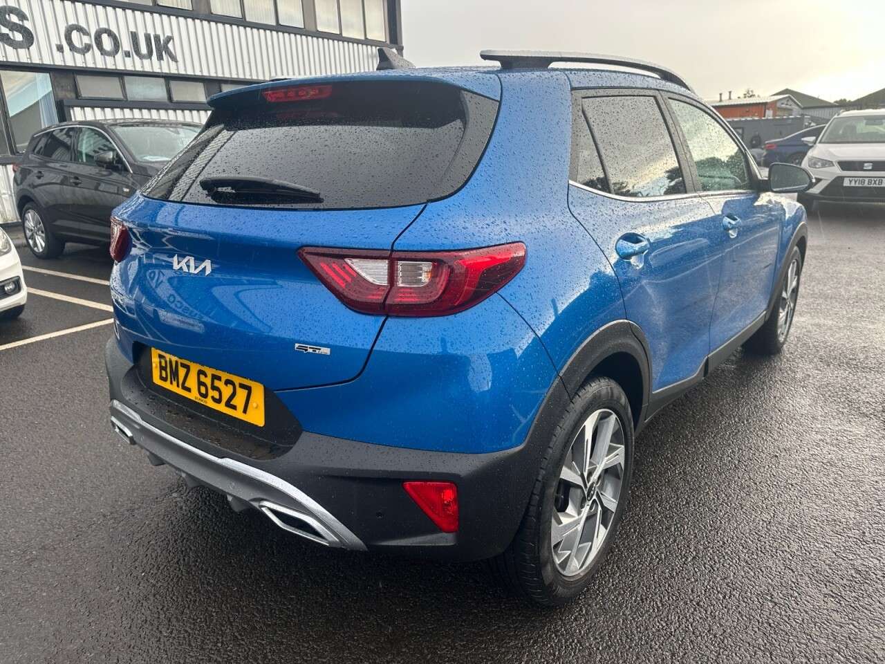2023 KIA STONIC 2023 KIA STONIC